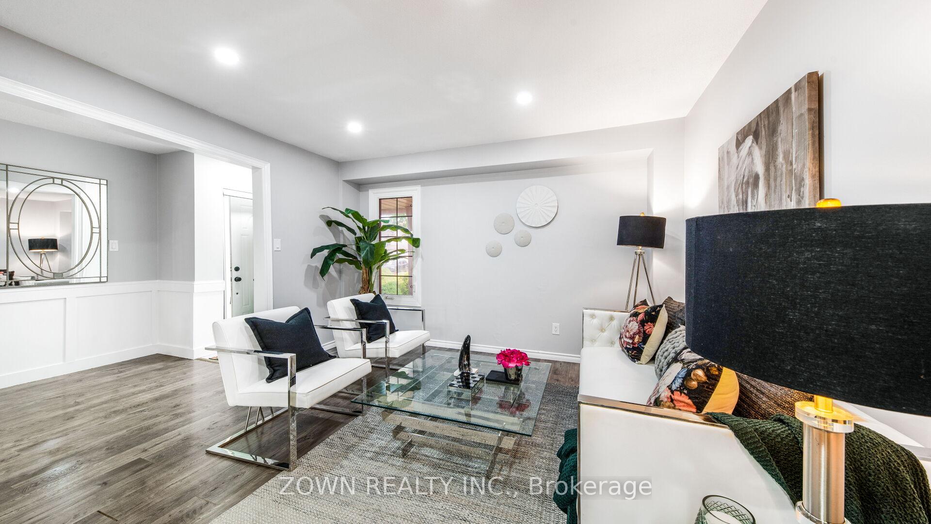 Photo 11 of 26 Carr Drive, Ajax, Central — HOMEH