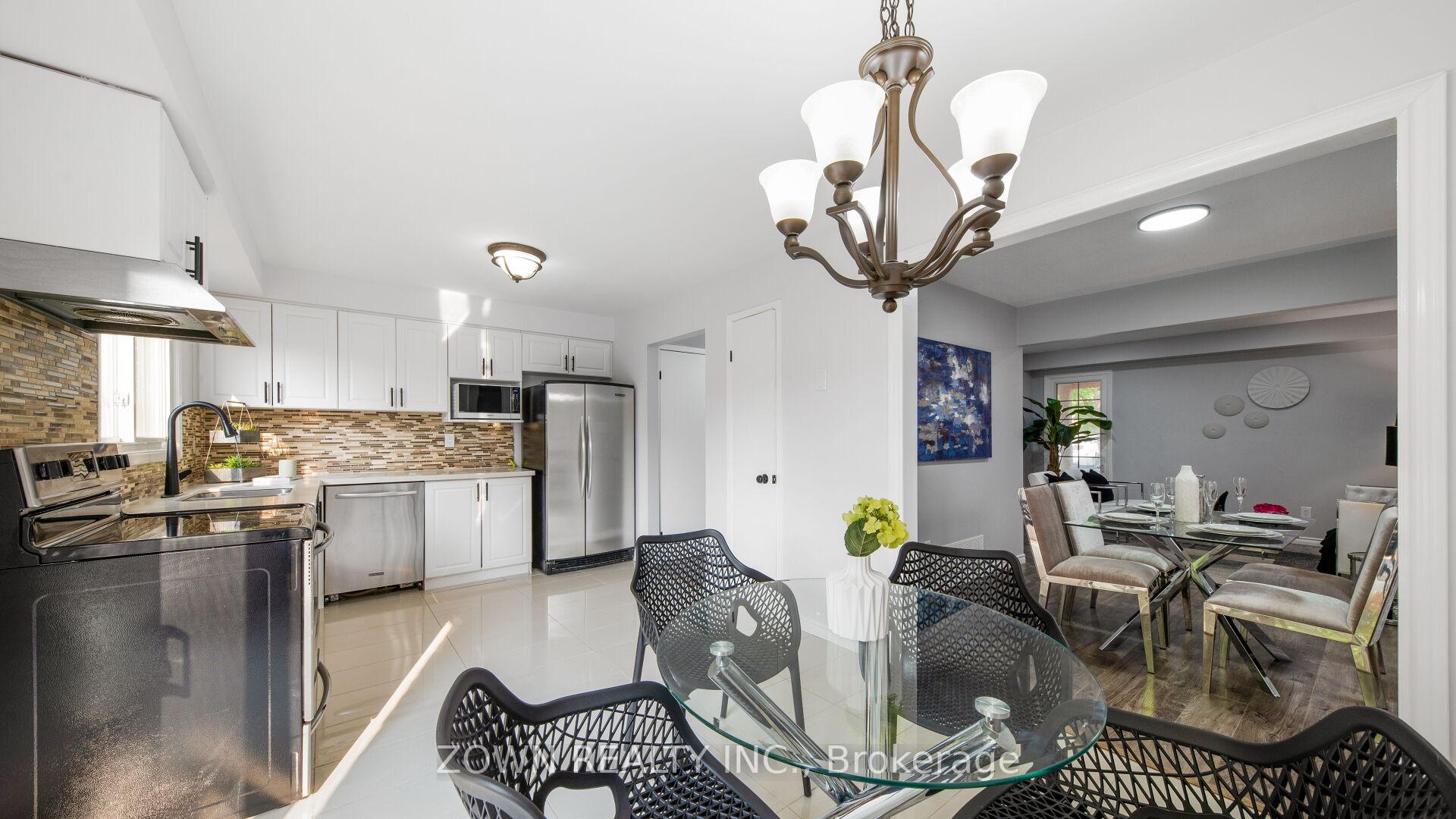 Photo 18 of 26 Carr Drive, Ajax, Central — HOMEH