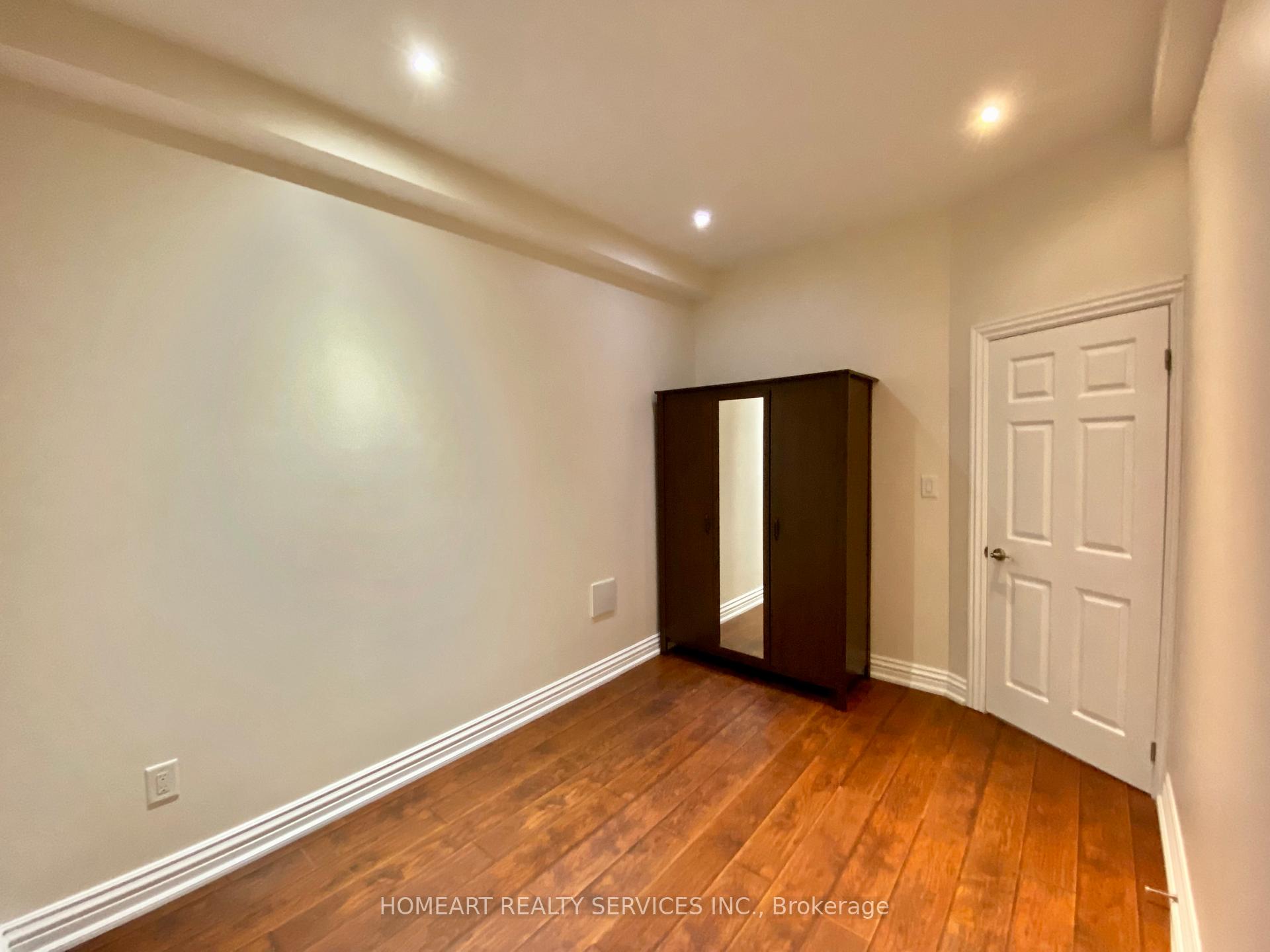 Photo 2 of Unit Bsmt A, 43 Baldwin Avenue, Vaughan, Concord — HOMEH