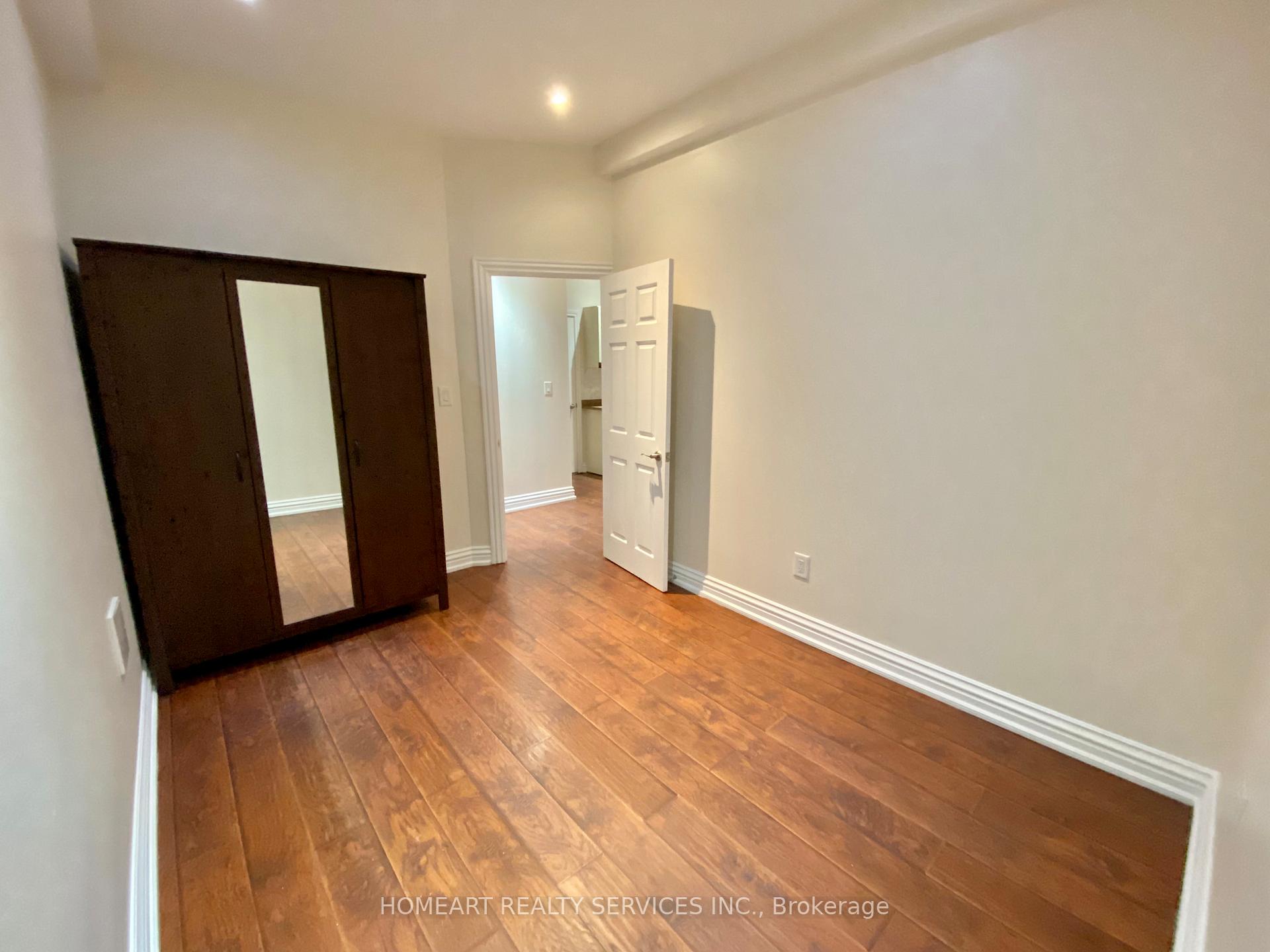 Photo 3 of Unit Bsmt A, 43 Baldwin Avenue, Vaughan, Concord — HOMEH