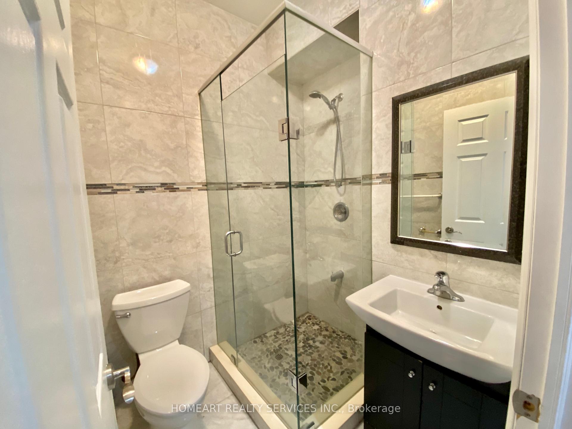 Photo 5 of Unit Bsmt A, 43 Baldwin Avenue, Vaughan, Concord — HOMEH