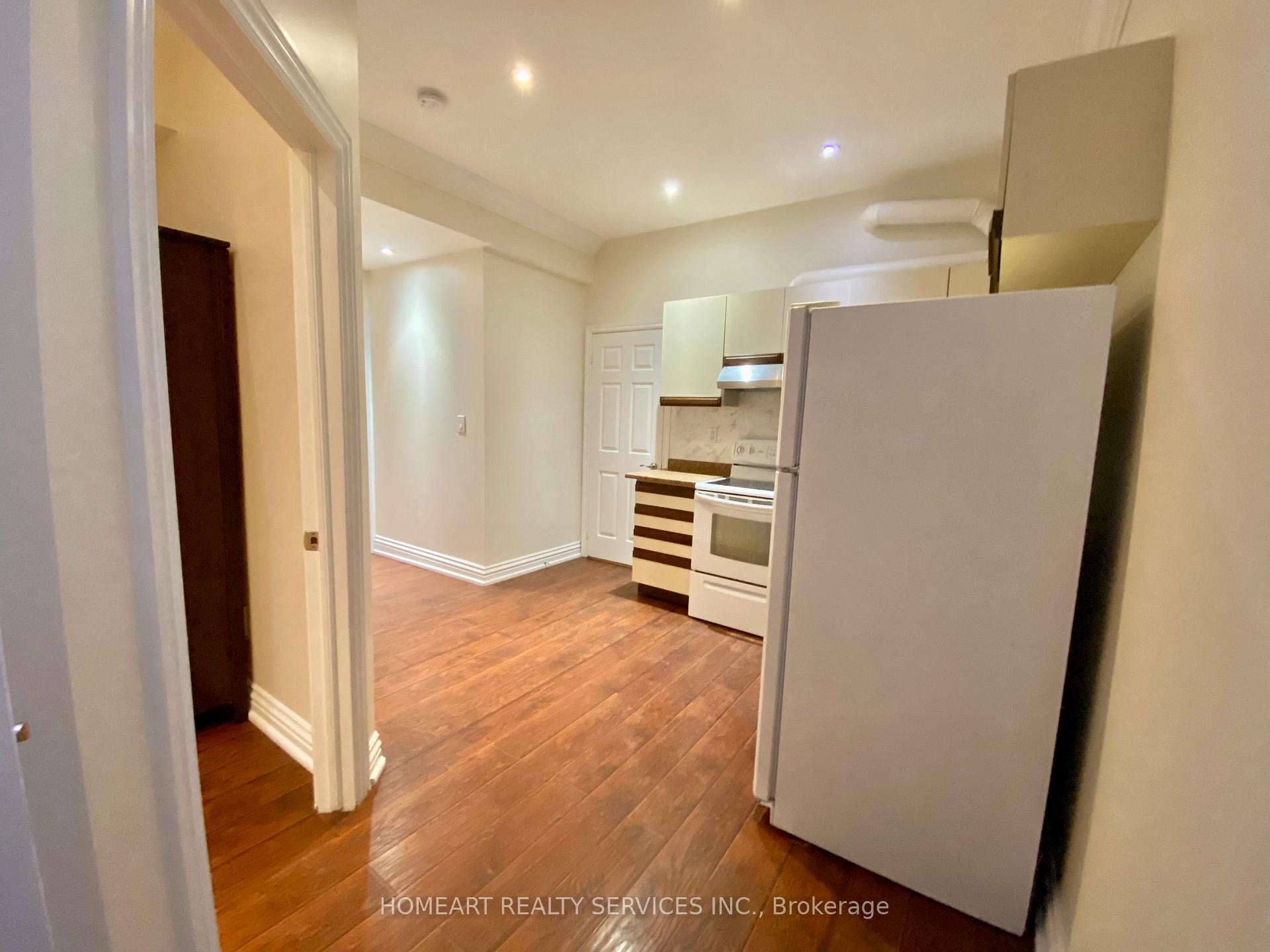 Photo 9 of Unit Bsmt A, 43 Baldwin Avenue, Vaughan, Concord — HOMEH