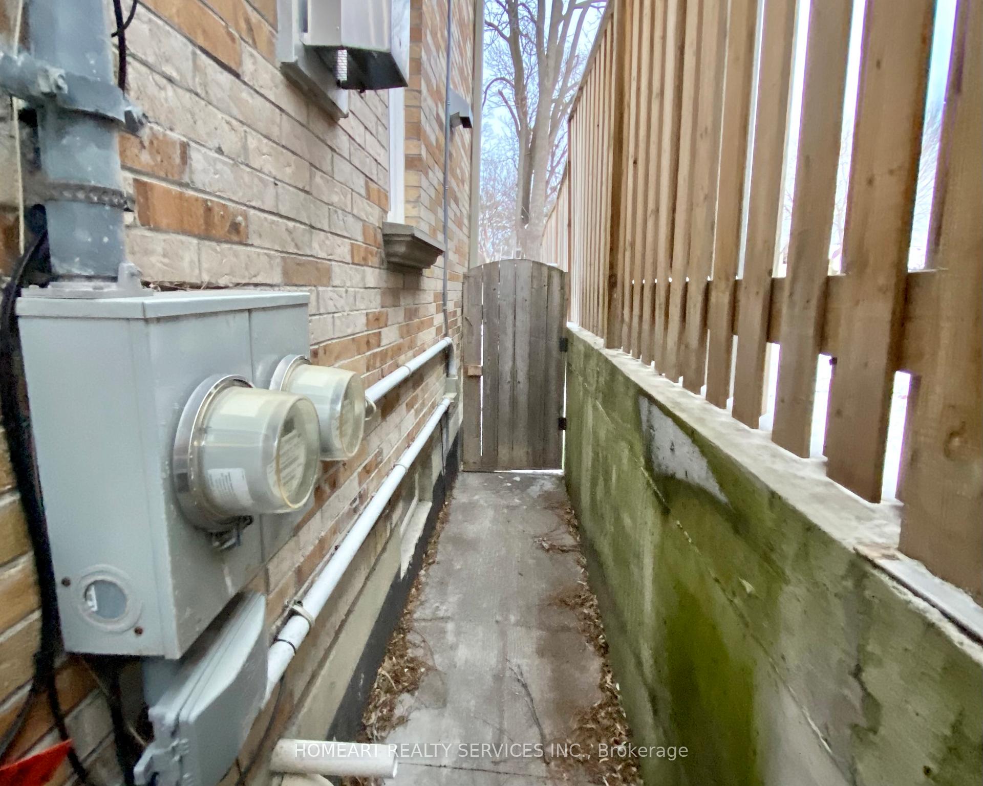 Photo 12 of Unit Bsmt A, 43 Baldwin Avenue, Vaughan, Concord — HOMEH