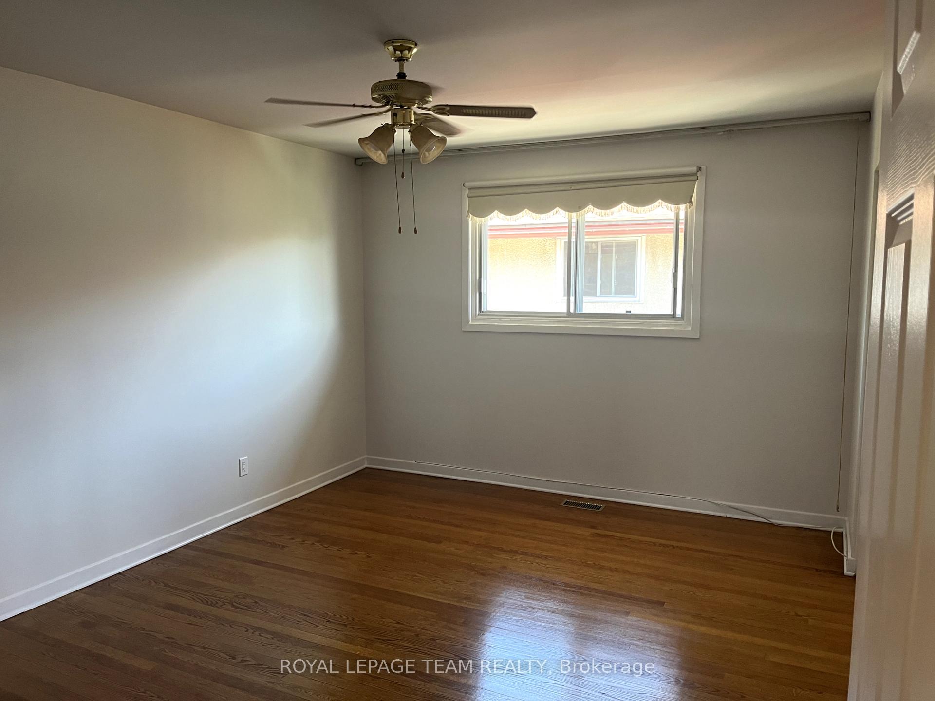 Photo 7 of Unit B - Upper, 2656 Don Street, Ottawa, Lincoln Heights — HOMEH