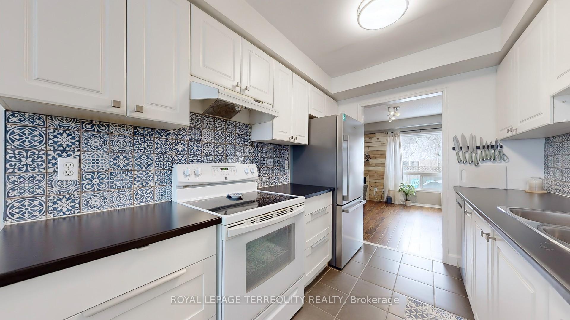 Photo 11 of 1438 Major Oaks Road, Pickering, Brock Ridge — HOMEH