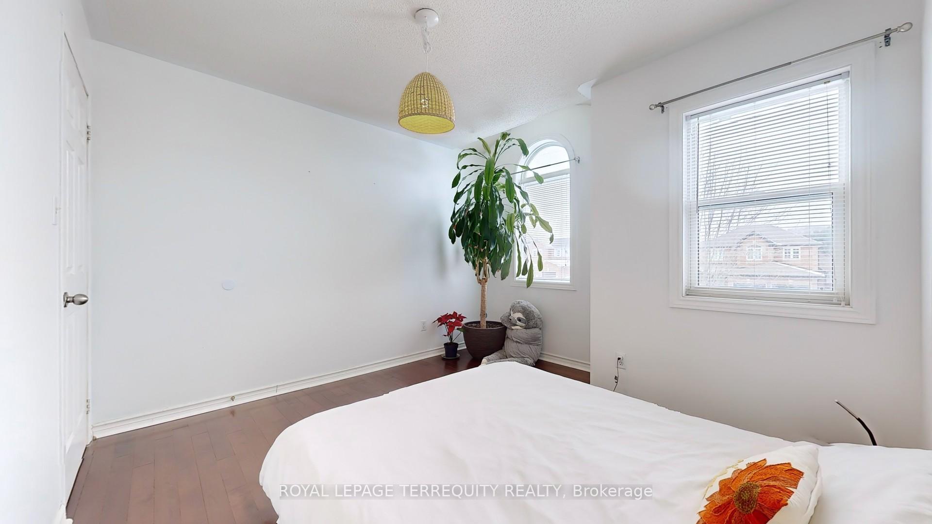 Photo 24 of 1438 Major Oaks Road, Pickering, Brock Ridge — HOMEH