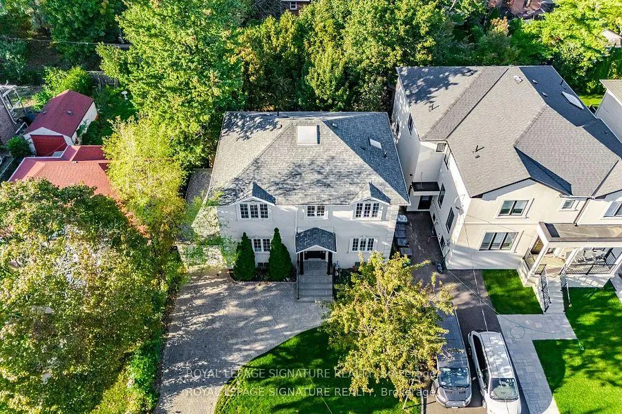 Photo 3 of 114 Fairholme Avenue, Toronto, Englemount-Lawrence — HOMEH