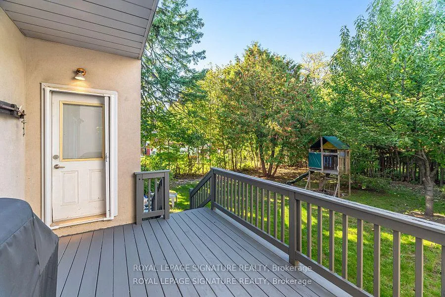 Photo 42 of 114 Fairholme Avenue, Toronto, Englemount-Lawrence — HOMEH