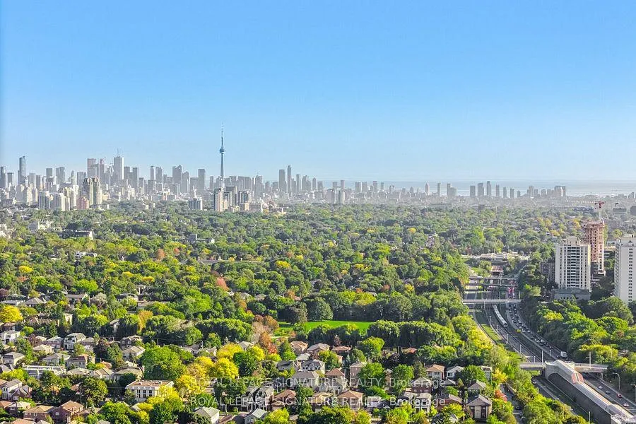 Photo 49 of 114 Fairholme Avenue, Toronto, Englemount-Lawrence — HOMEH