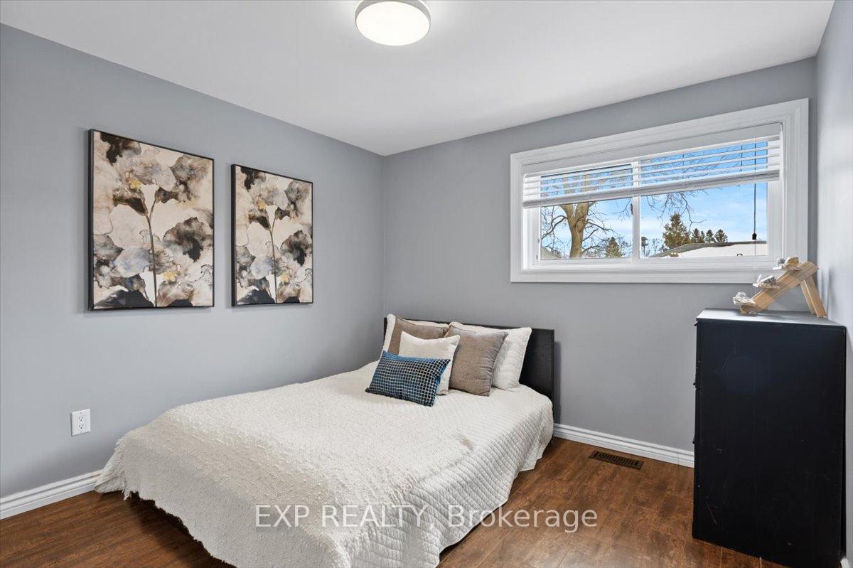 Photo 20 of 203 Stewart Street, Whitby, Blue Grass Meadows — HOMEH