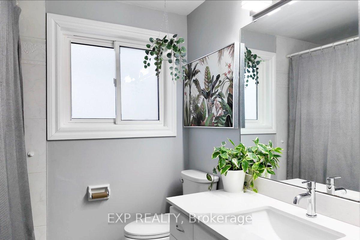 Photo 26 of 203 Stewart Street, Whitby, Blue Grass Meadows — HOMEH