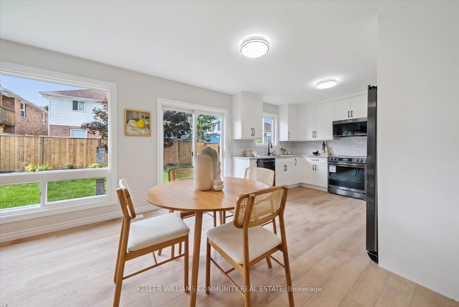 Photo 9 of 151 Parcells Crescent, Peterborough, Otonabee Ward 1 — HOMEH