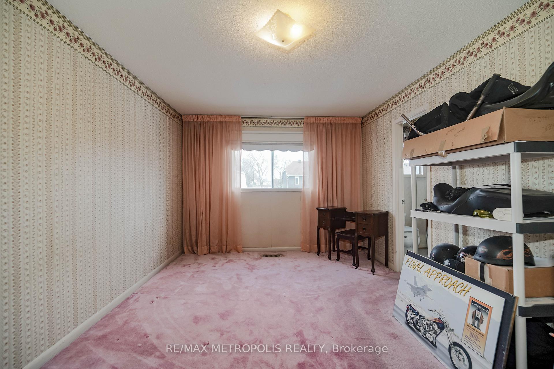 Photo 25 of 1919 New Street, Pickering, Amberlea — HOMEH