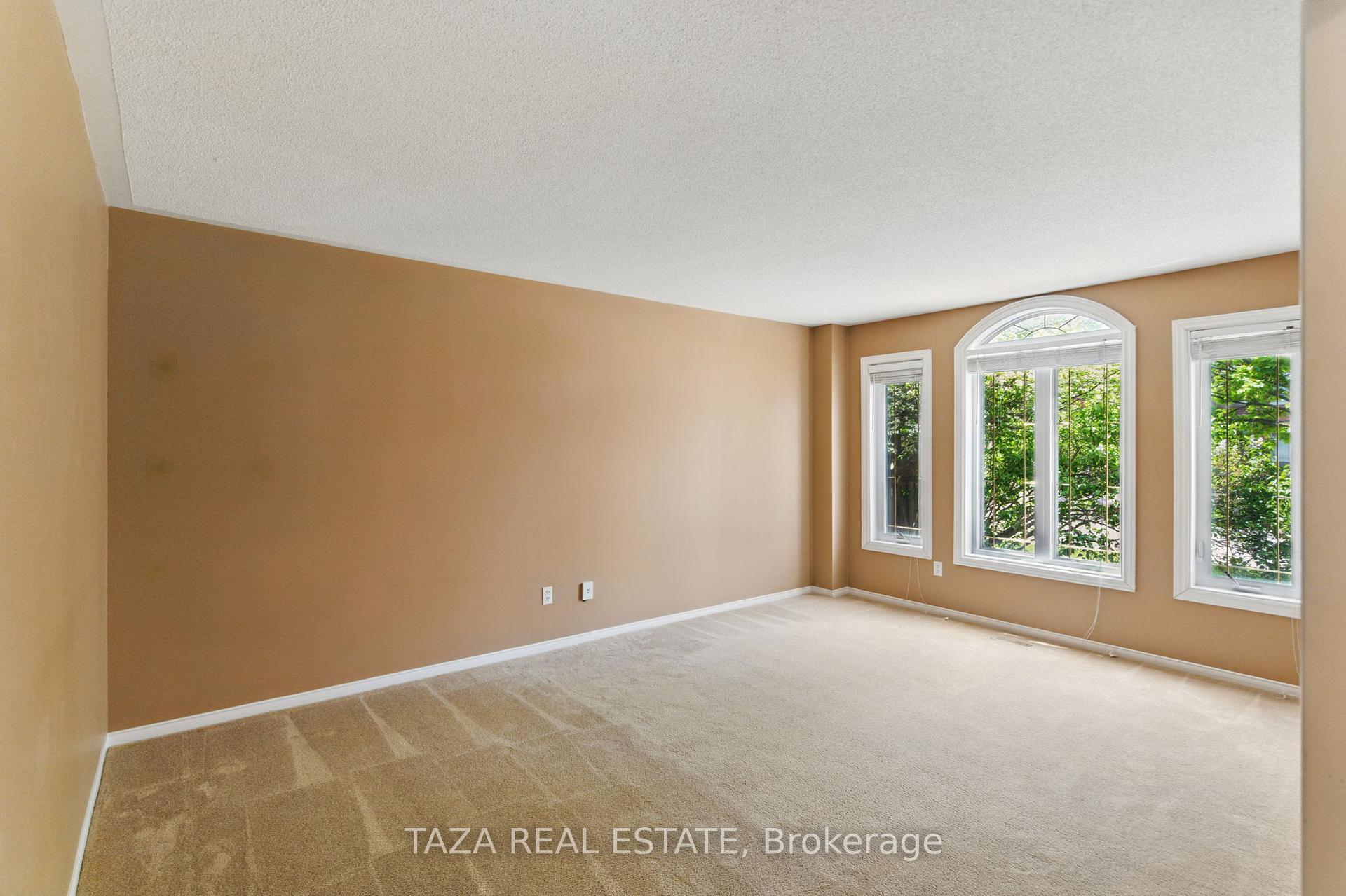 Photo 3 of 50 Dewbourne Place, Whitby, Pringle Creek — HOMEH