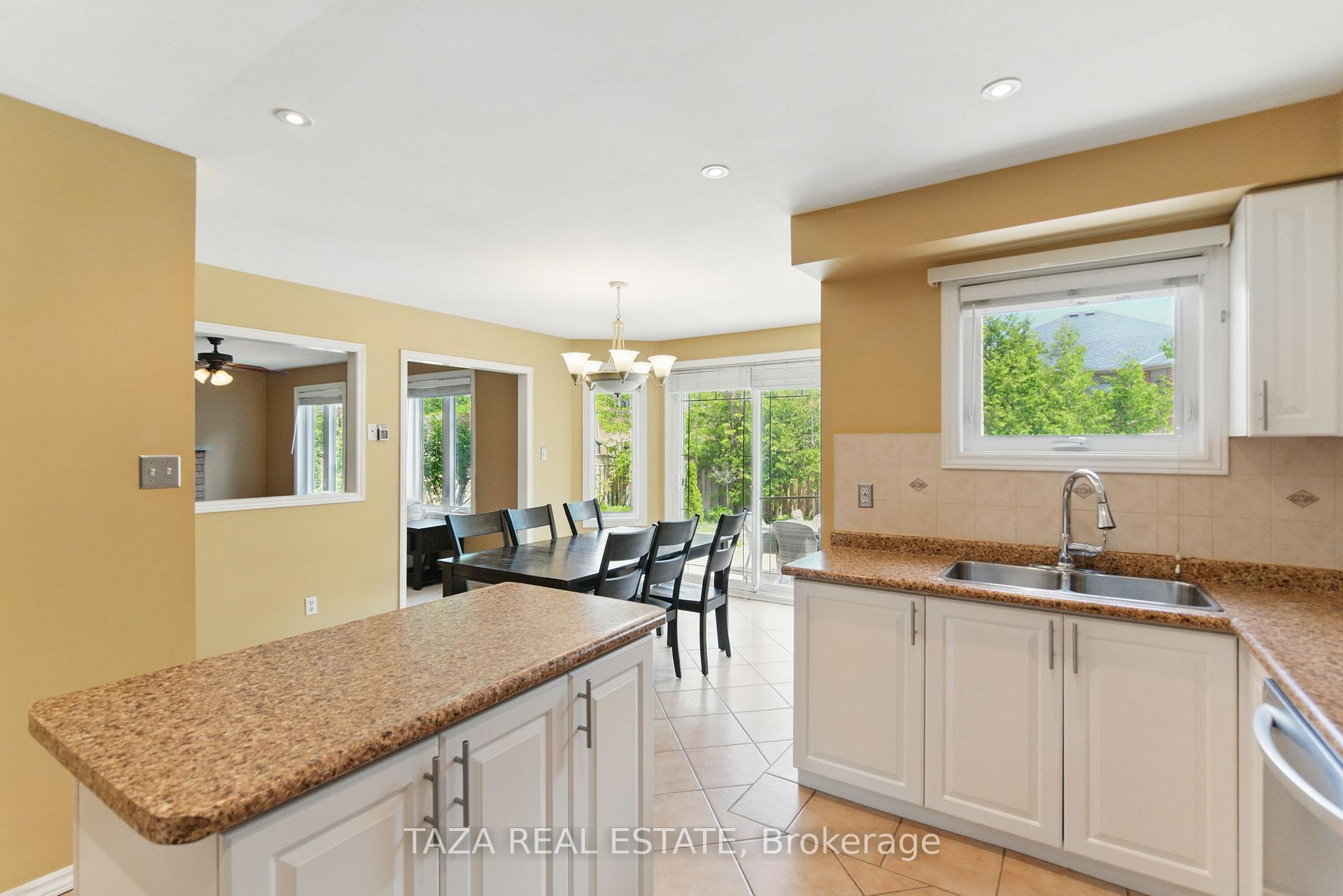 Photo 8 of 50 Dewbourne Place, Whitby, Pringle Creek — HOMEH