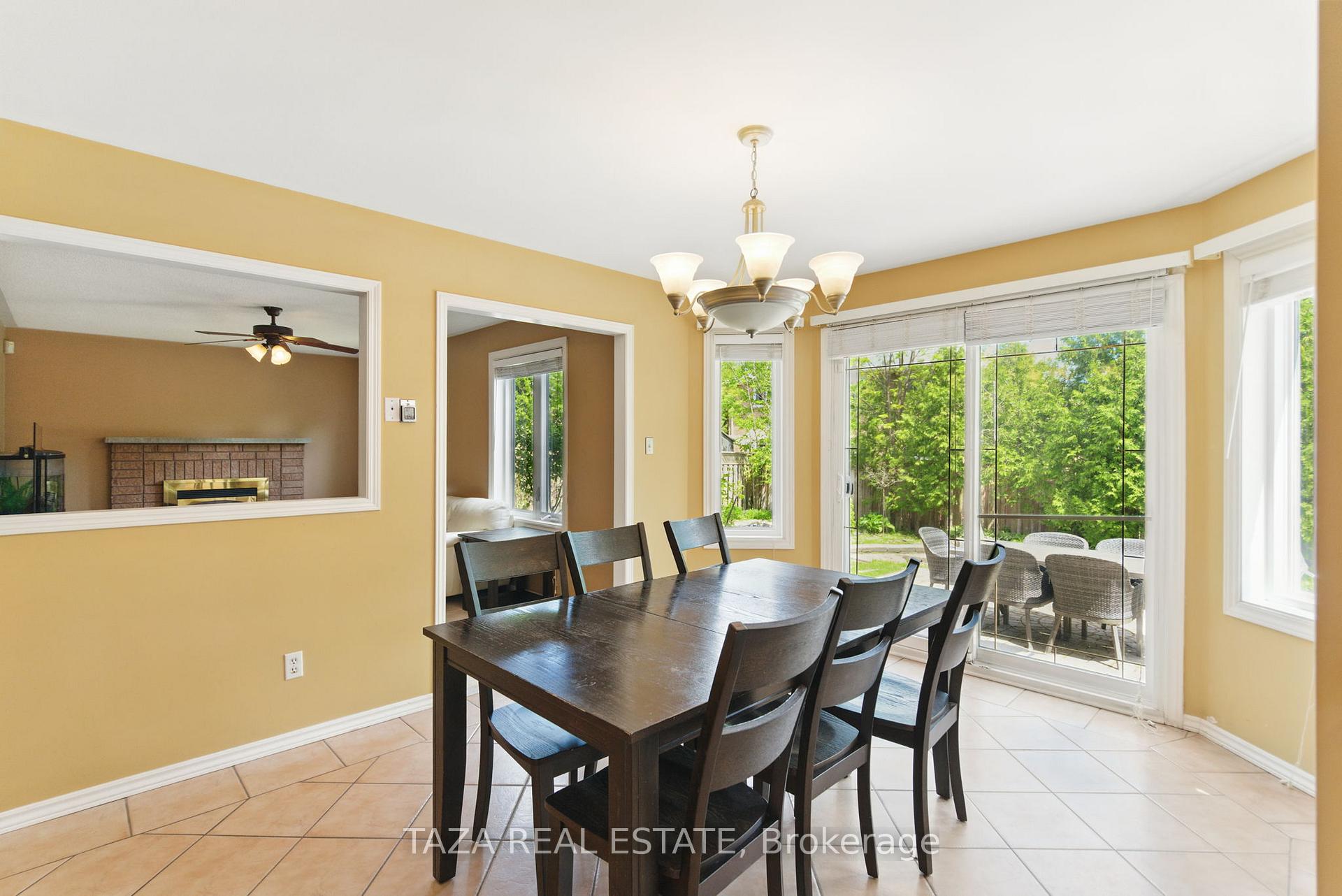 Photo 10 of 50 Dewbourne Place, Whitby, Pringle Creek — HOMEH