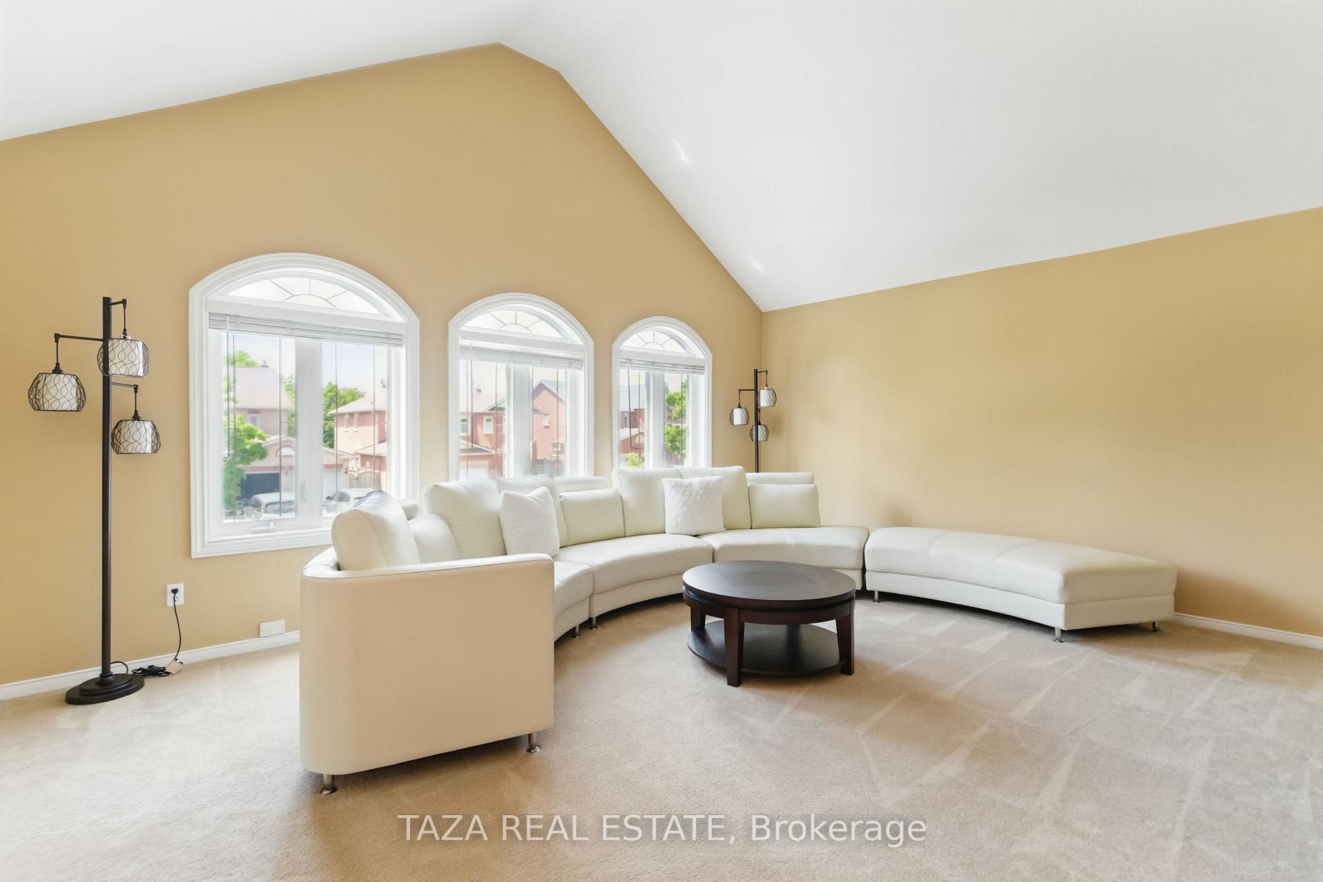Photo 16 of 50 Dewbourne Place, Whitby, Pringle Creek — HOMEH