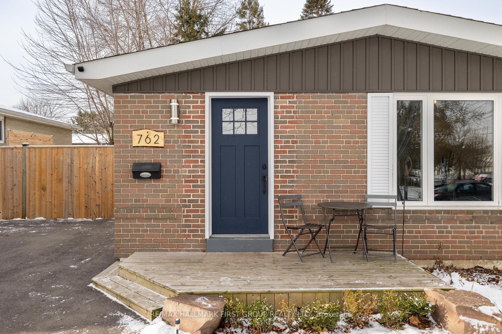 Photo 4 of 762 Lublin Avenue, Pickering, Bay Ridges — HOMEH