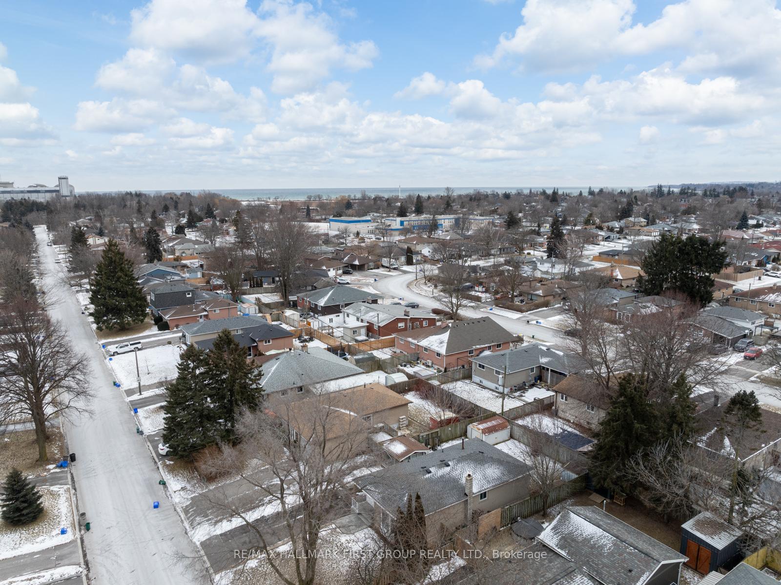 Photo 40 of 762 Lublin Avenue, Pickering, Bay Ridges — HOMEH