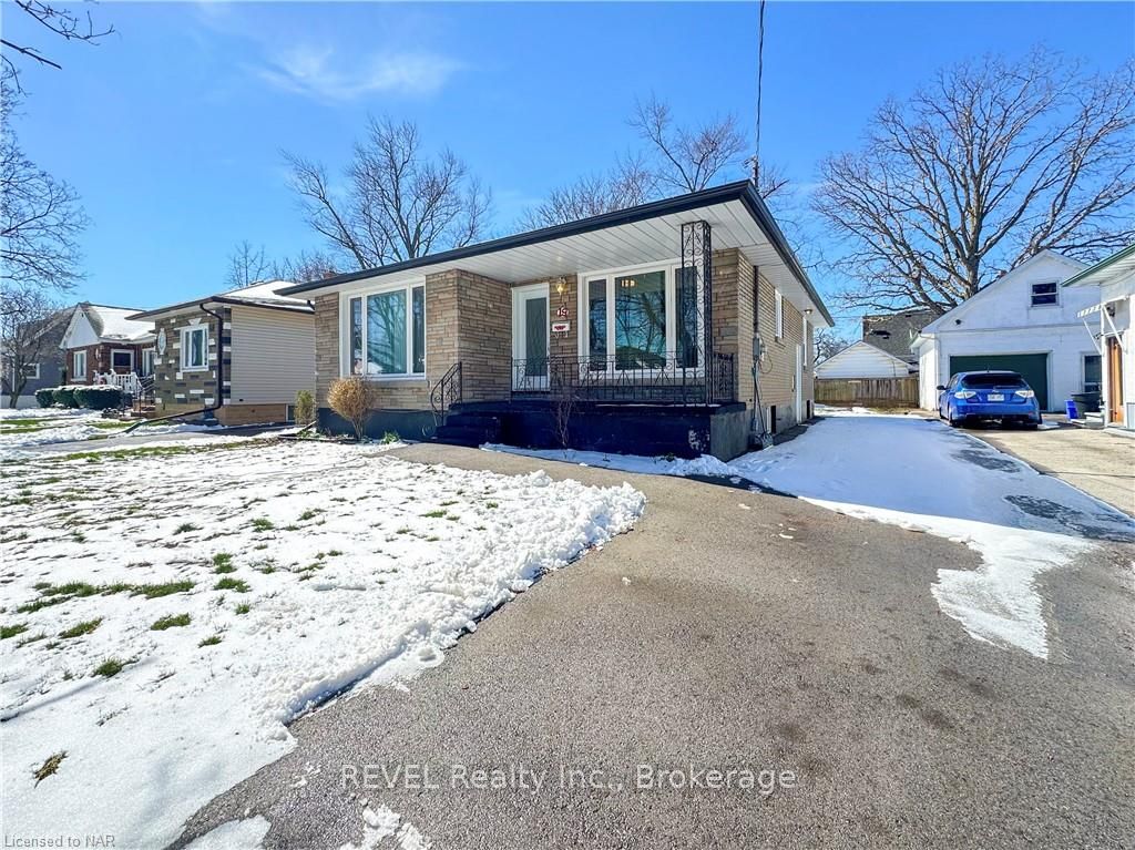 Front of 19 Cameron Avenue