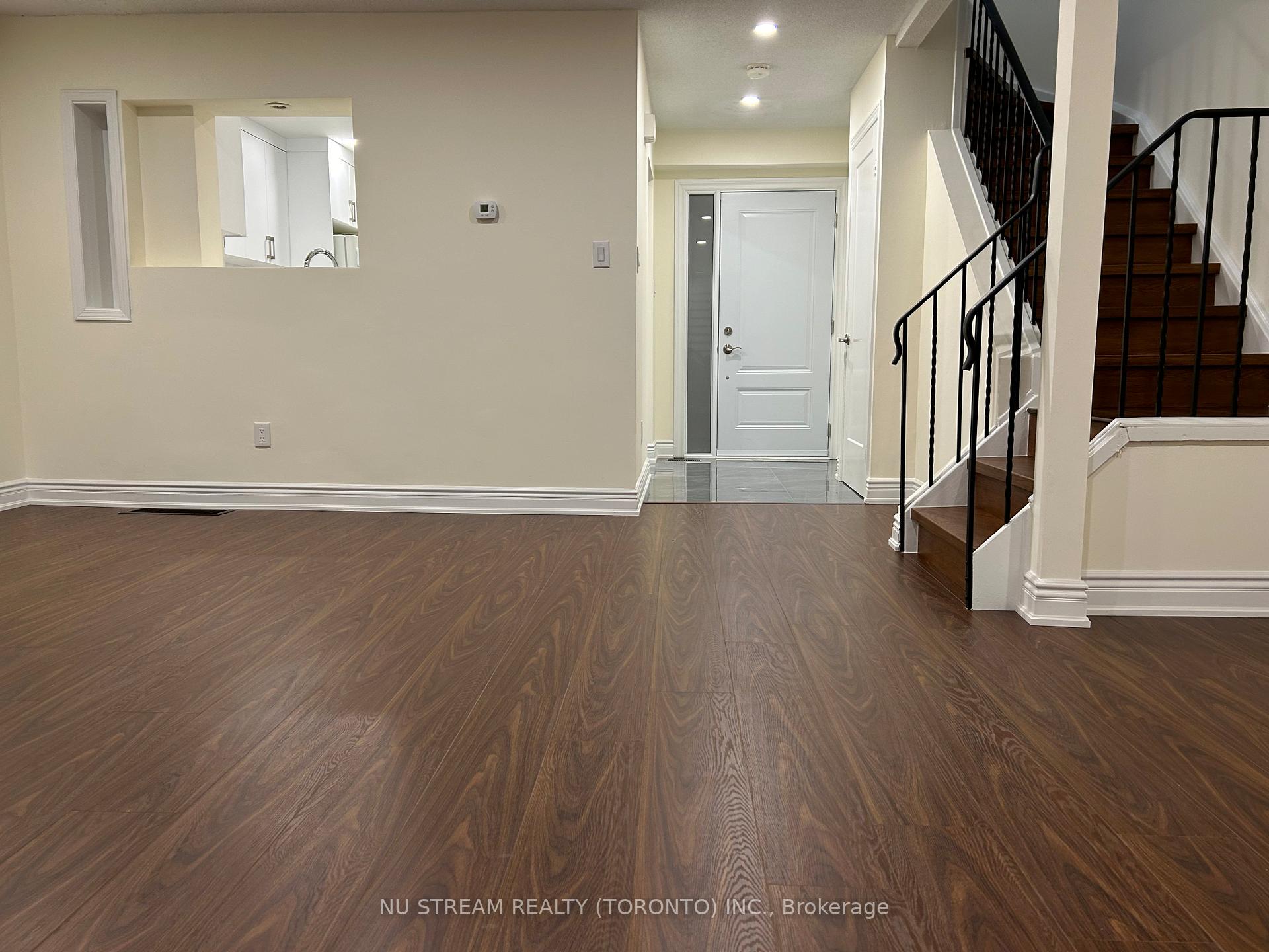 Photo 3 of 90 Andrea Lane, Vaughan, East Woodbridge — HOMEH