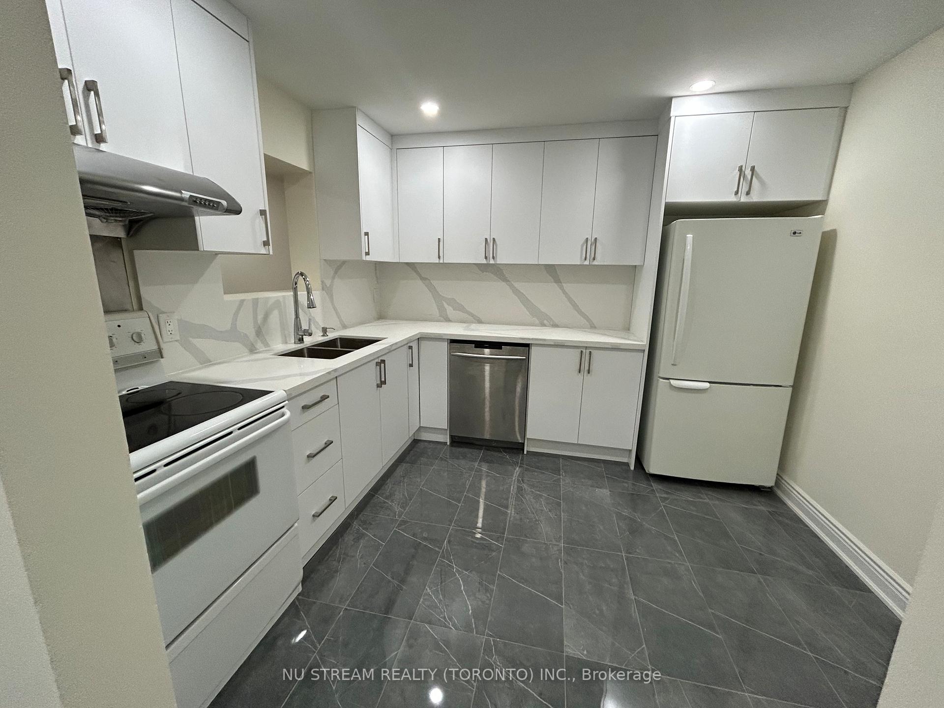 Photo 6 of 90 Andrea Lane, Vaughan, East Woodbridge — HOMEH