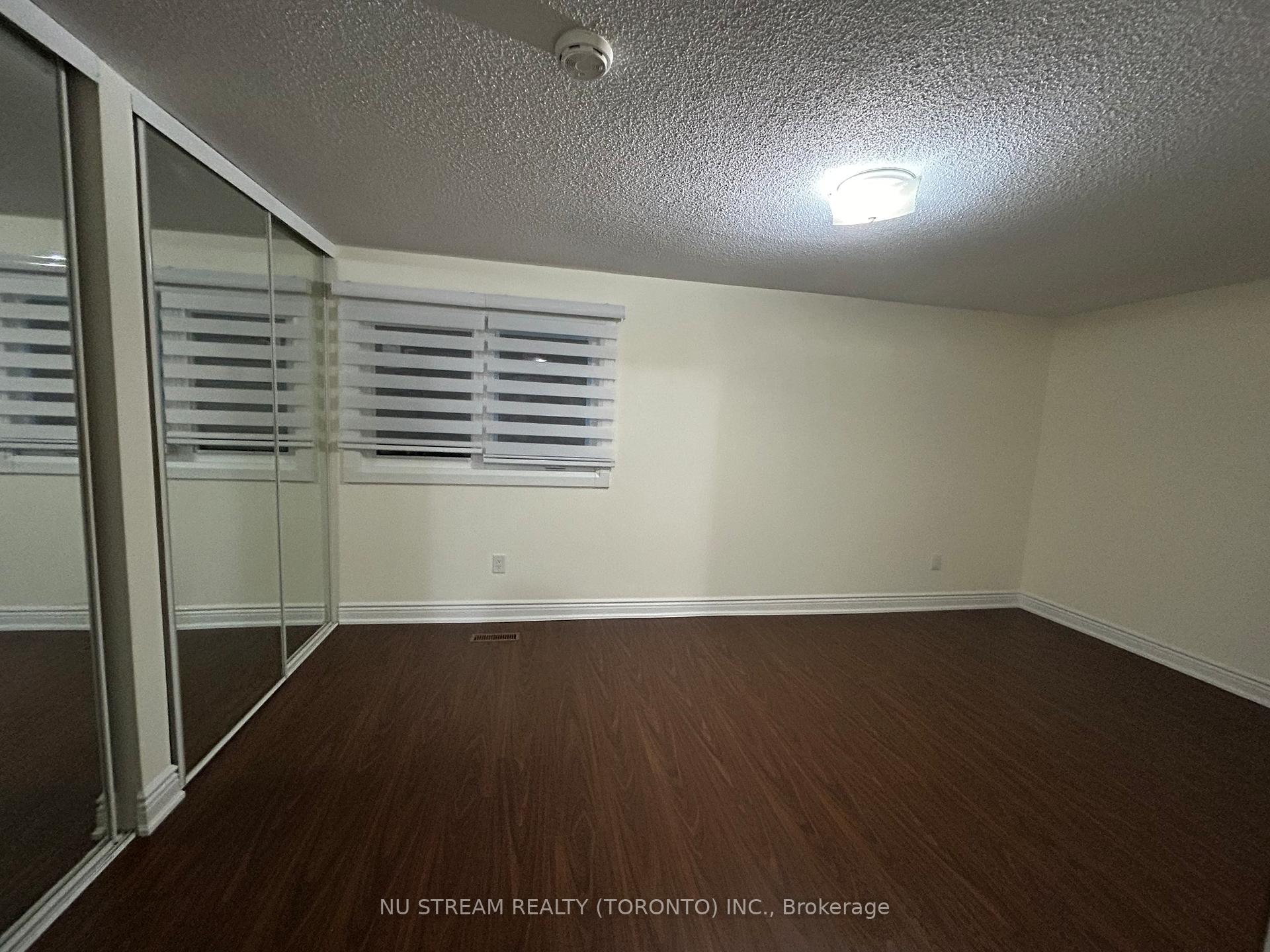 Photo 9 of 90 Andrea Lane, Vaughan, East Woodbridge — HOMEH
