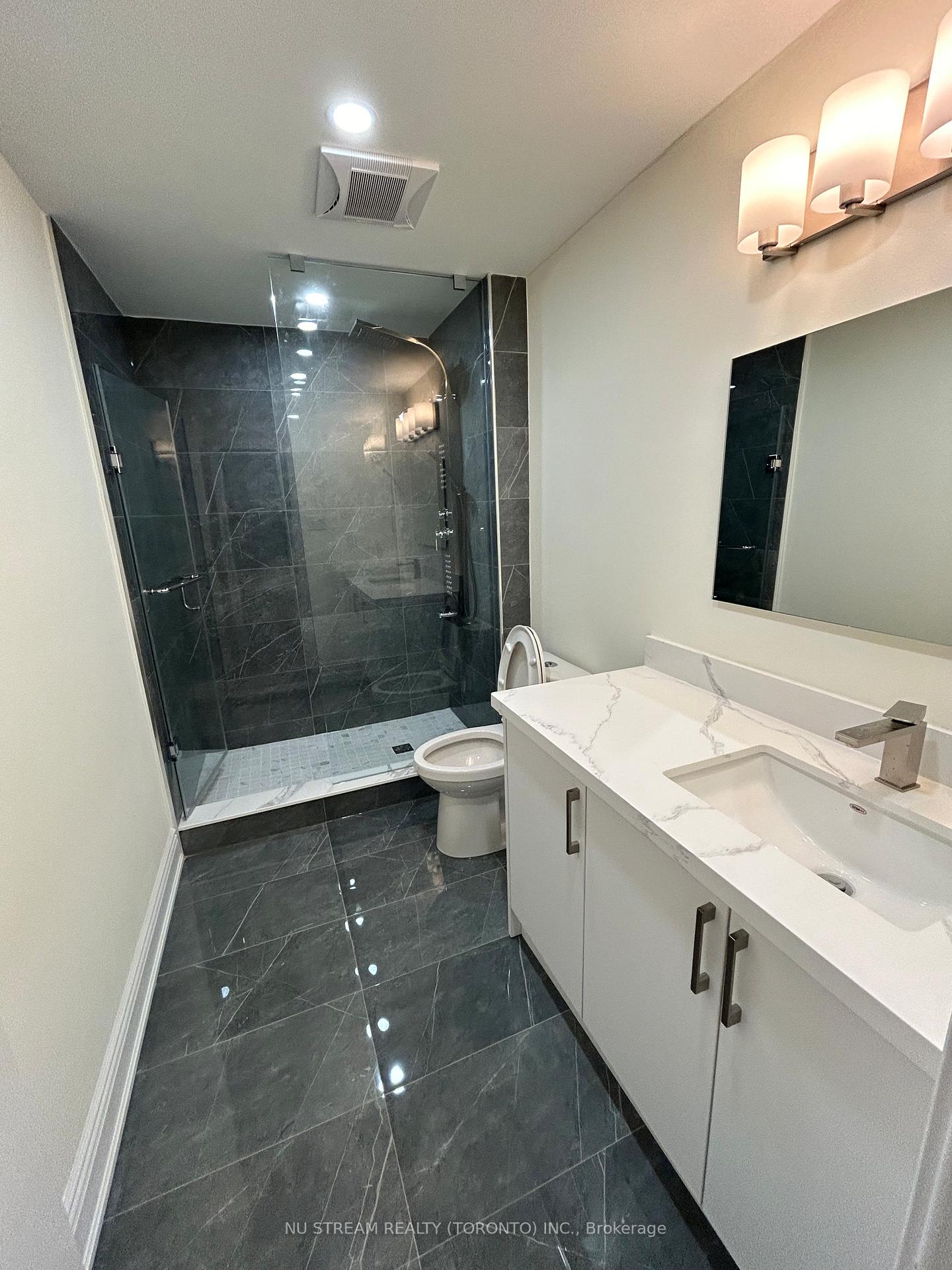 Photo 12 of 90 Andrea Lane, Vaughan, East Woodbridge — HOMEH