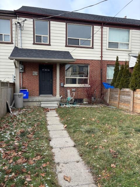 Photo 1 of 8274 Kipling Avenue, Vaughan, West Woodbridge — HOMEH