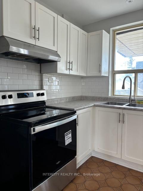 Photo 7 of 8274 Kipling Avenue, Vaughan, West Woodbridge — HOMEH