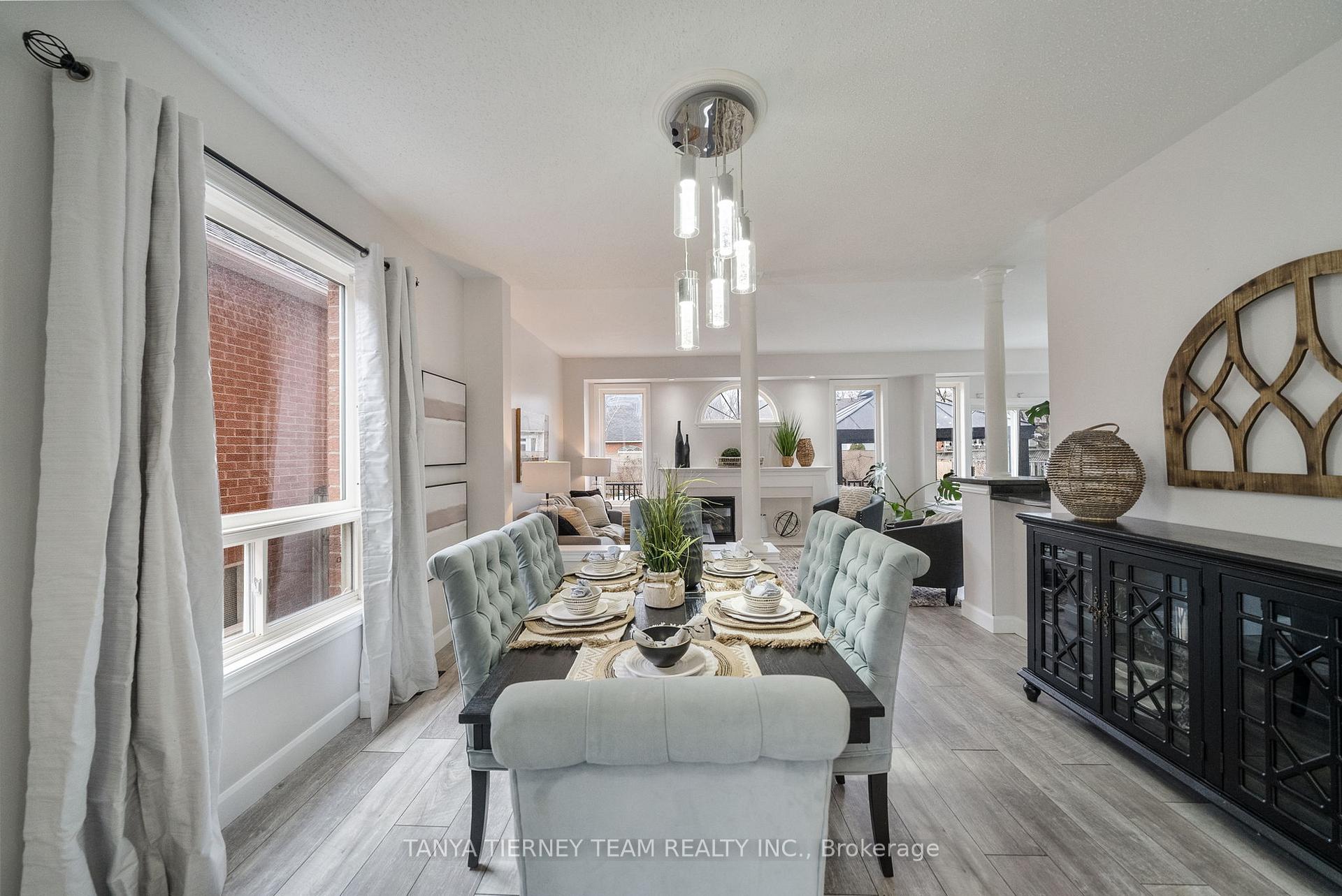 Photo 5 of 38 Kimberly Drive, Whitby, Brooklin — HOMEH