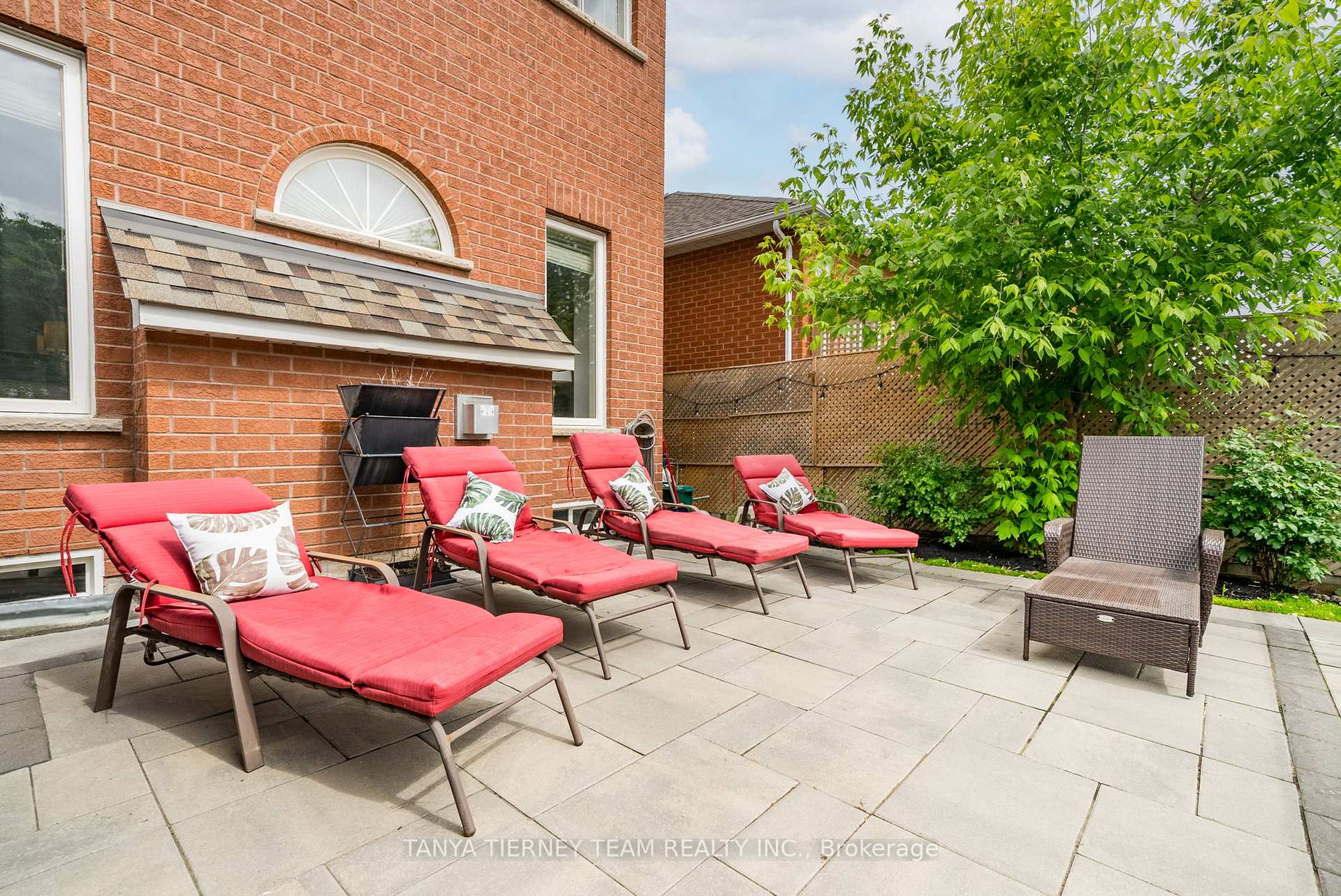 Photo 40 of 38 Kimberly Drive, Whitby, Brooklin — HOMEH