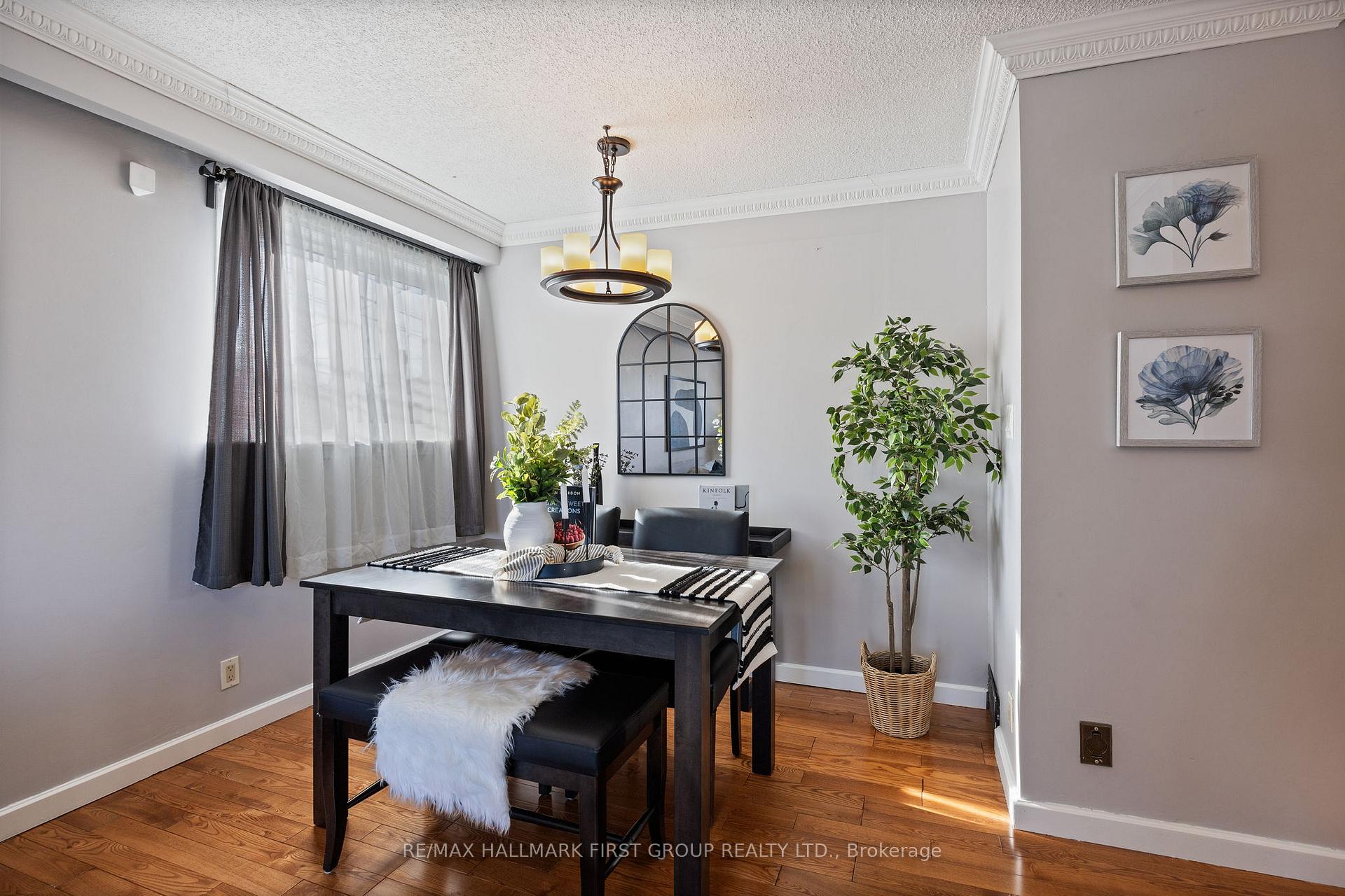 Photo 8 of 740 Lublin Avenue, Pickering, Bay Ridges — HOMEH