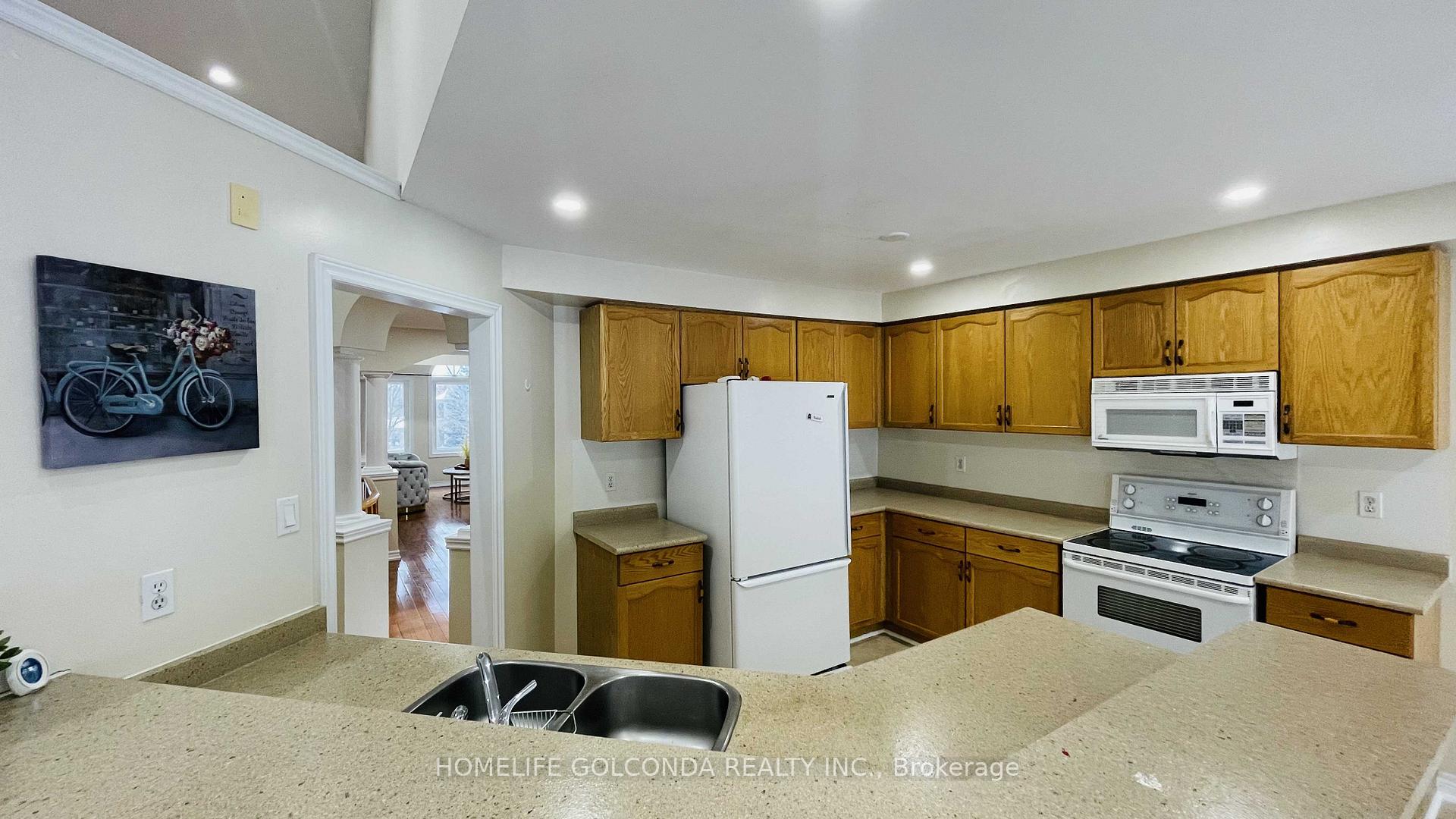 Photo 9 of 1715 Maple Hill Court, Pickering, Brock Ridge — HOMEH