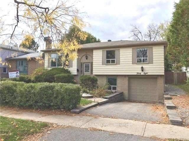 Front of 38 Penwick Crescent