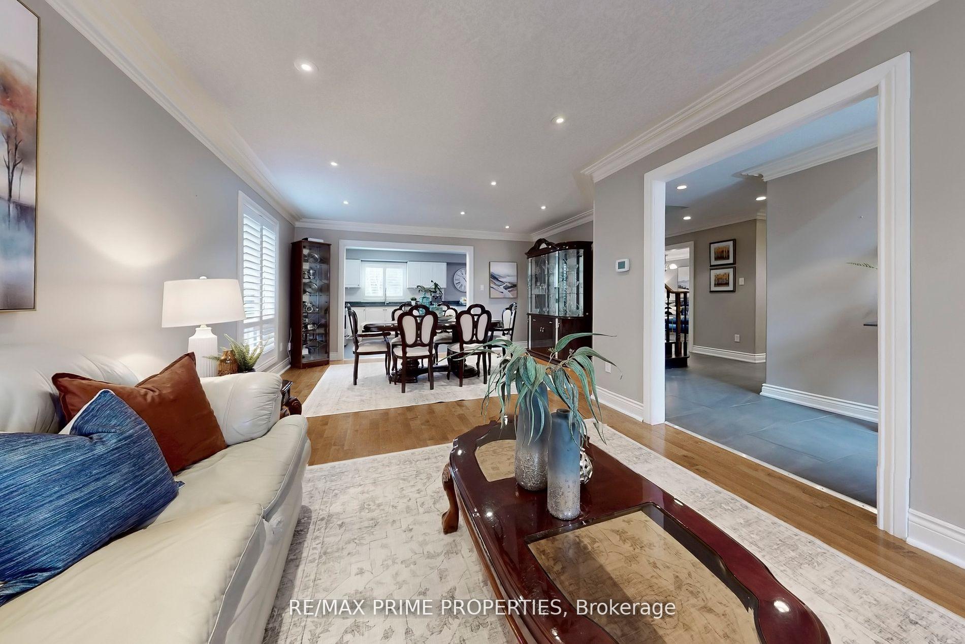 Photo 7 of 32 Kennett Drive, Whitby, Lynde Creek — HOMEH