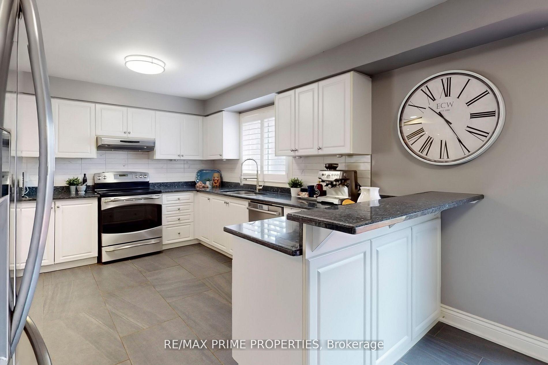 Photo 11 of 32 Kennett Drive, Whitby, Lynde Creek — HOMEH