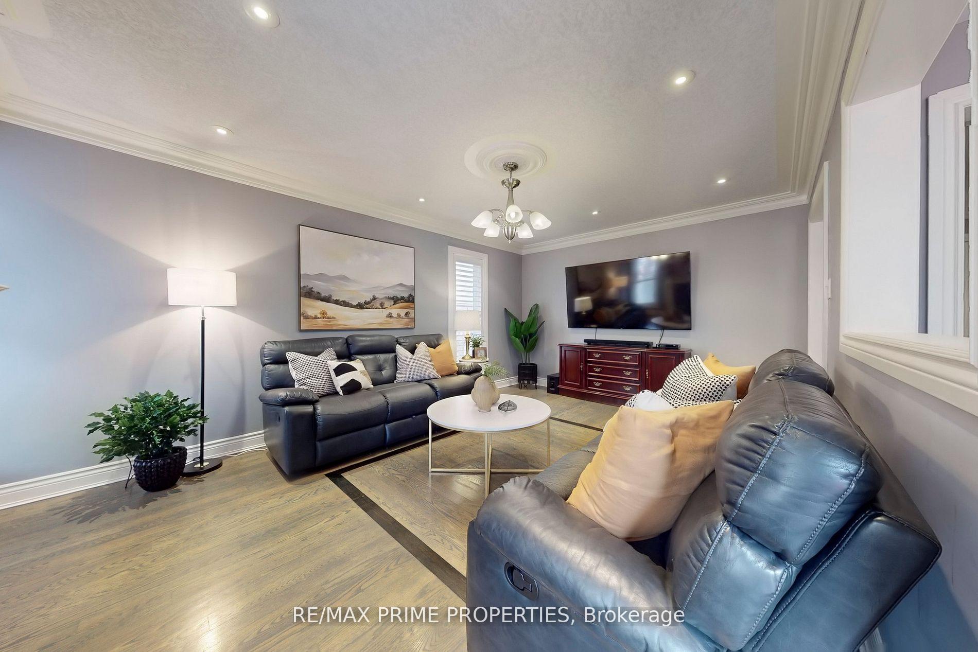 Photo 14 of 32 Kennett Drive, Whitby, Lynde Creek — HOMEH