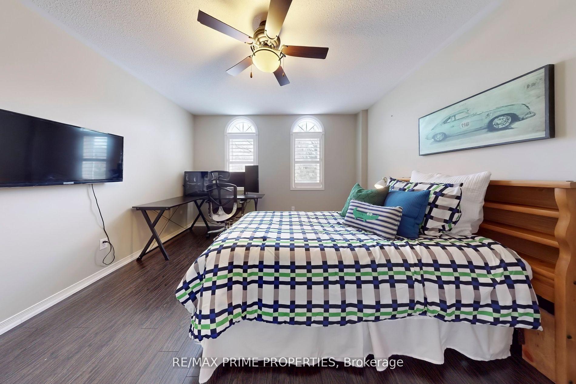 Photo 33 of 32 Kennett Drive, Whitby, Lynde Creek — HOMEH