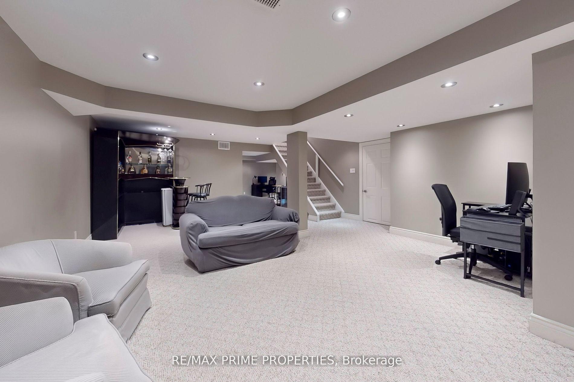 Photo 38 of 32 Kennett Drive, Whitby, Lynde Creek — HOMEH