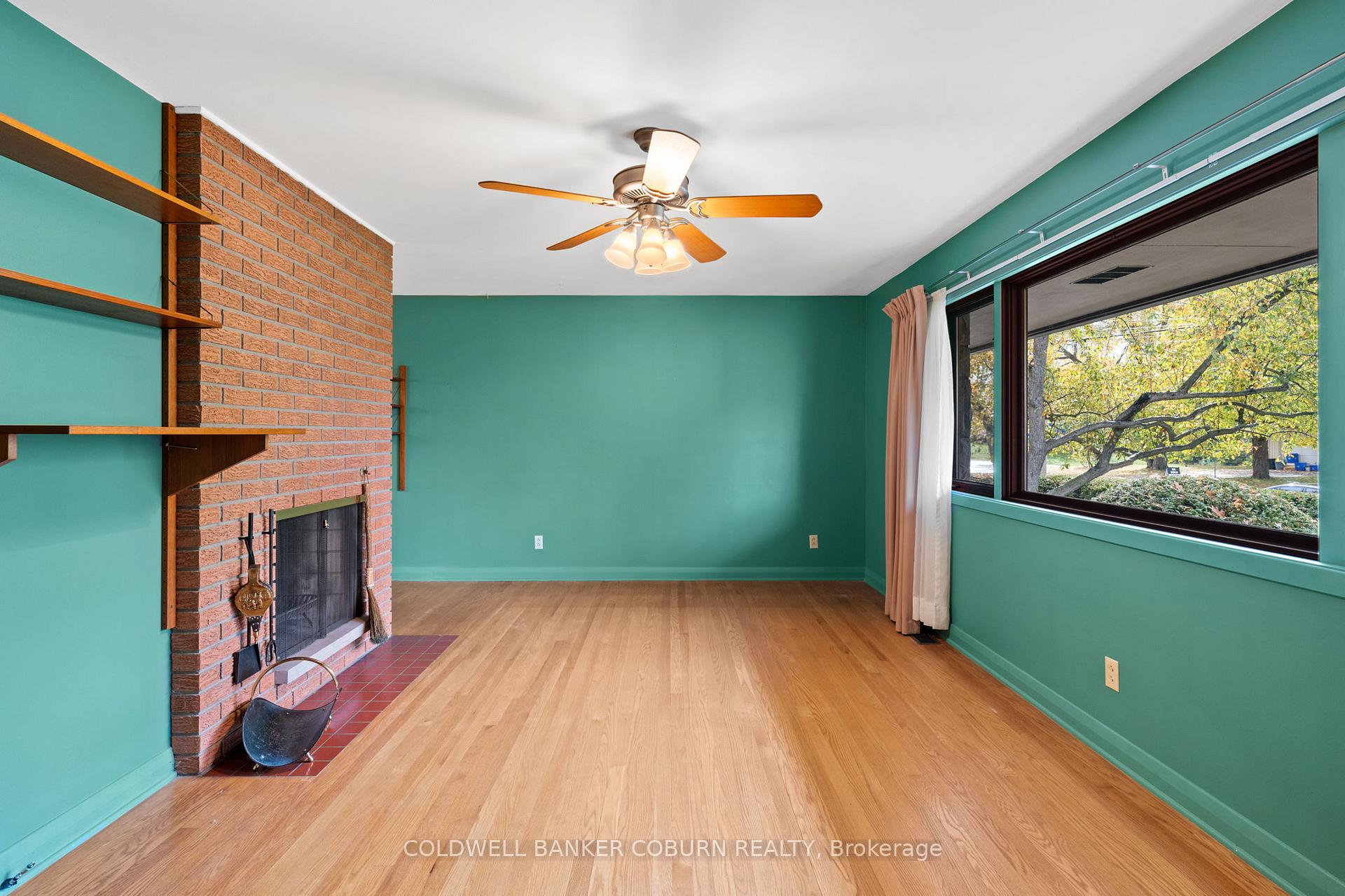 Photo 7 of 53 Eisenhower Crescent, Ottawa, Barrhaven - Hearts Desire — HOMEH