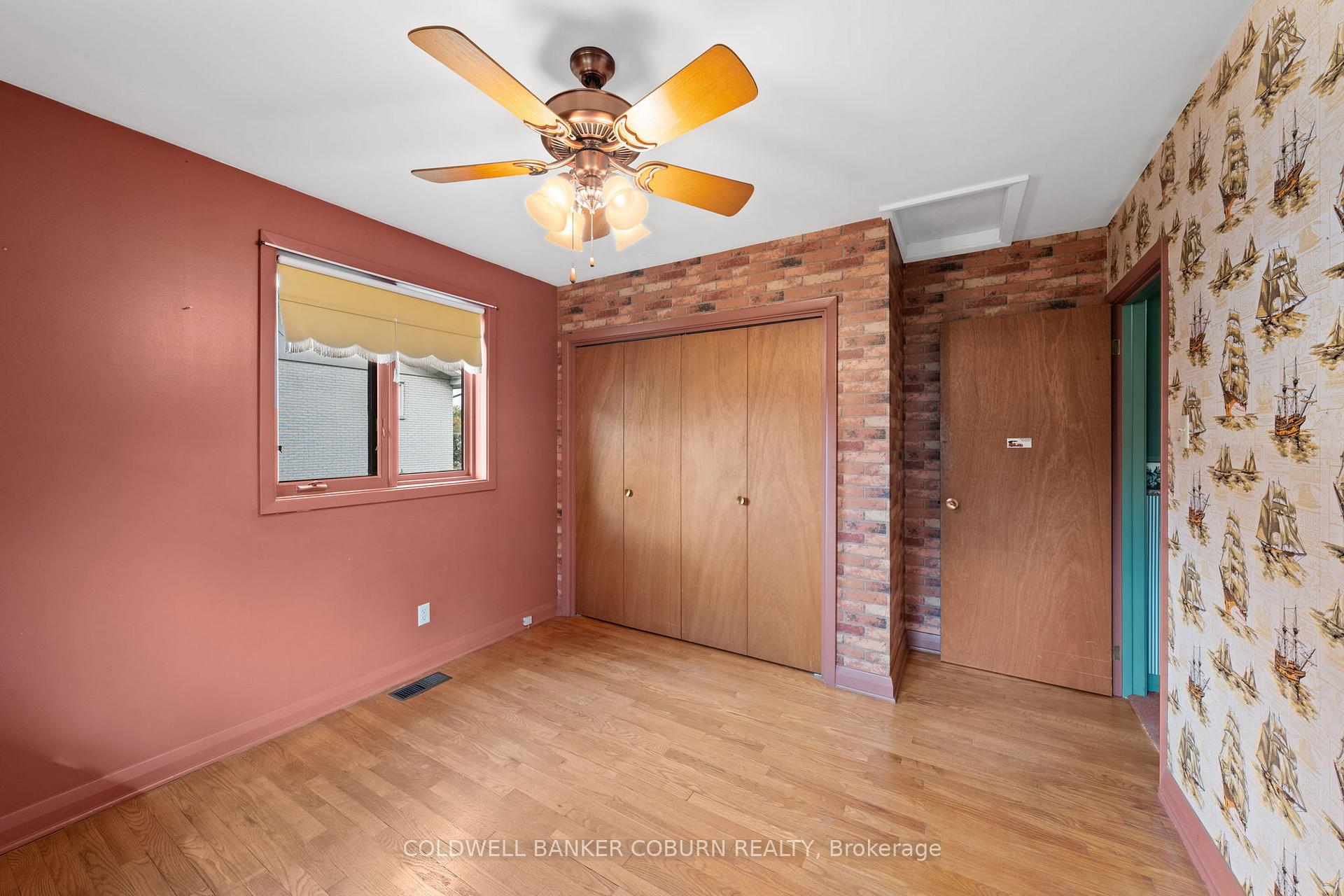 Photo 23 of 53 Eisenhower Crescent, Ottawa, Barrhaven - Hearts Desire — HOMEH