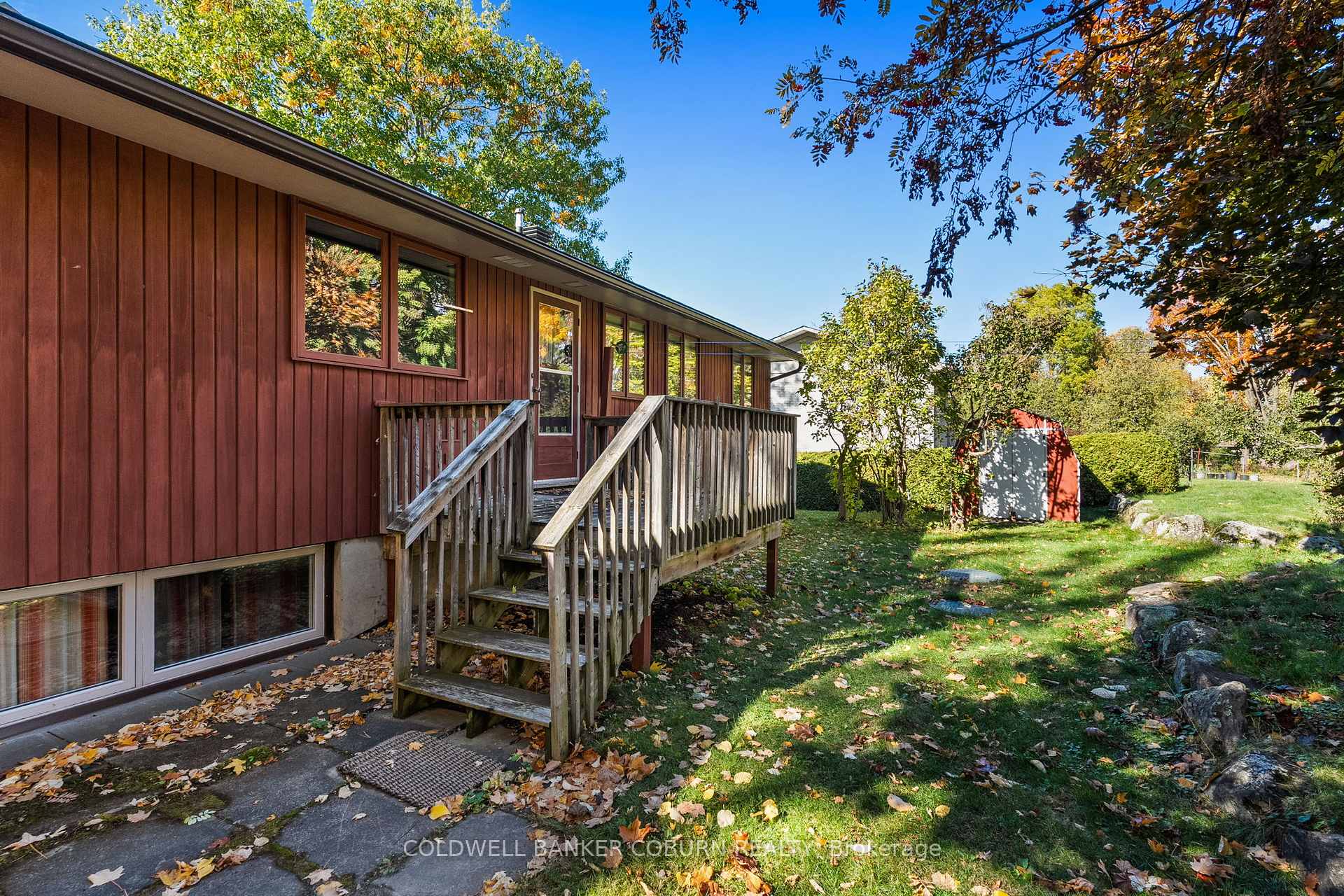 Photo 34 of 53 Eisenhower Crescent, Ottawa, Barrhaven - Hearts Desire — HOMEH