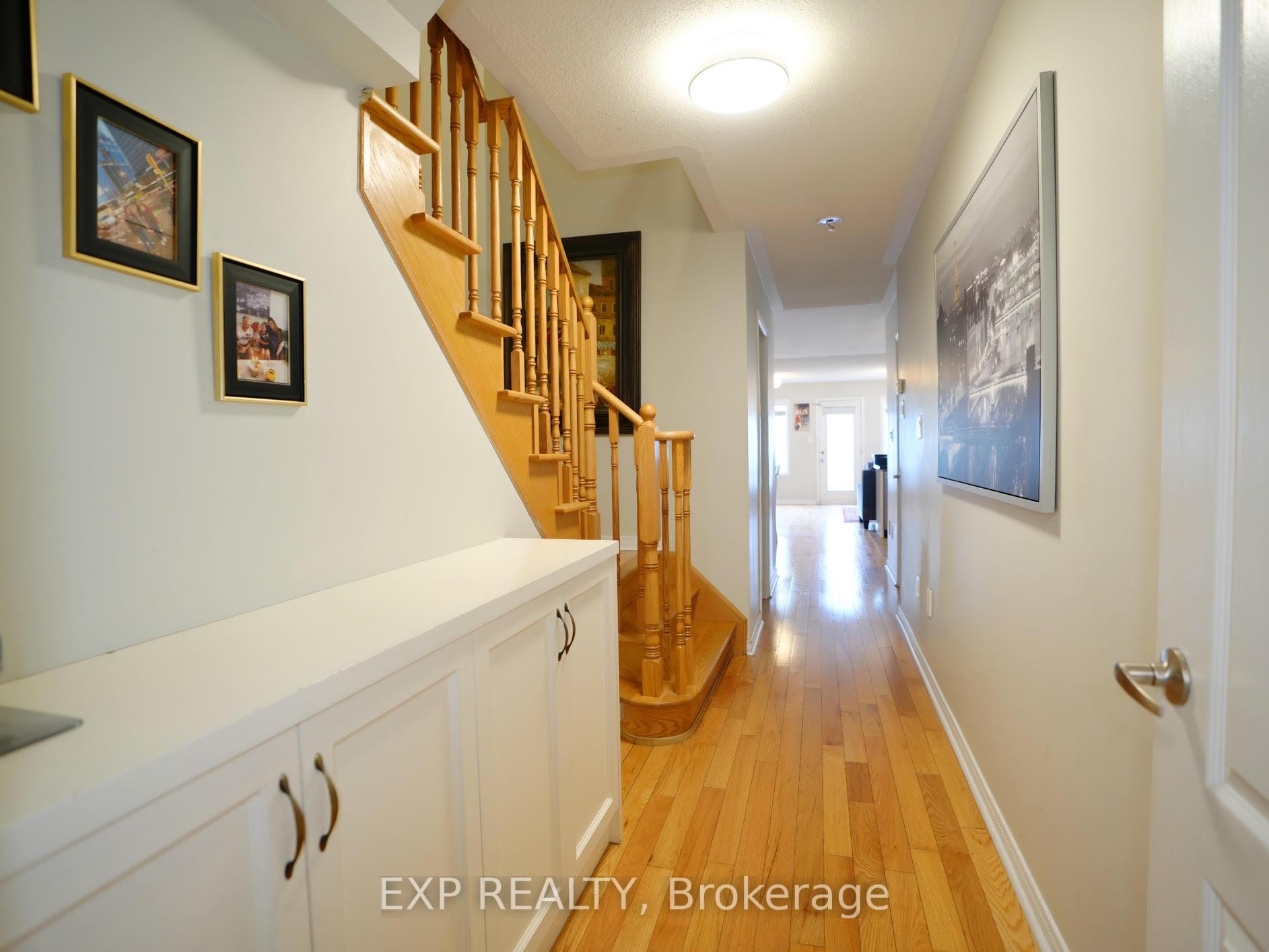 Photo 44 of 16 Coranto Way, Vaughan, Vellore Village — HOMEH