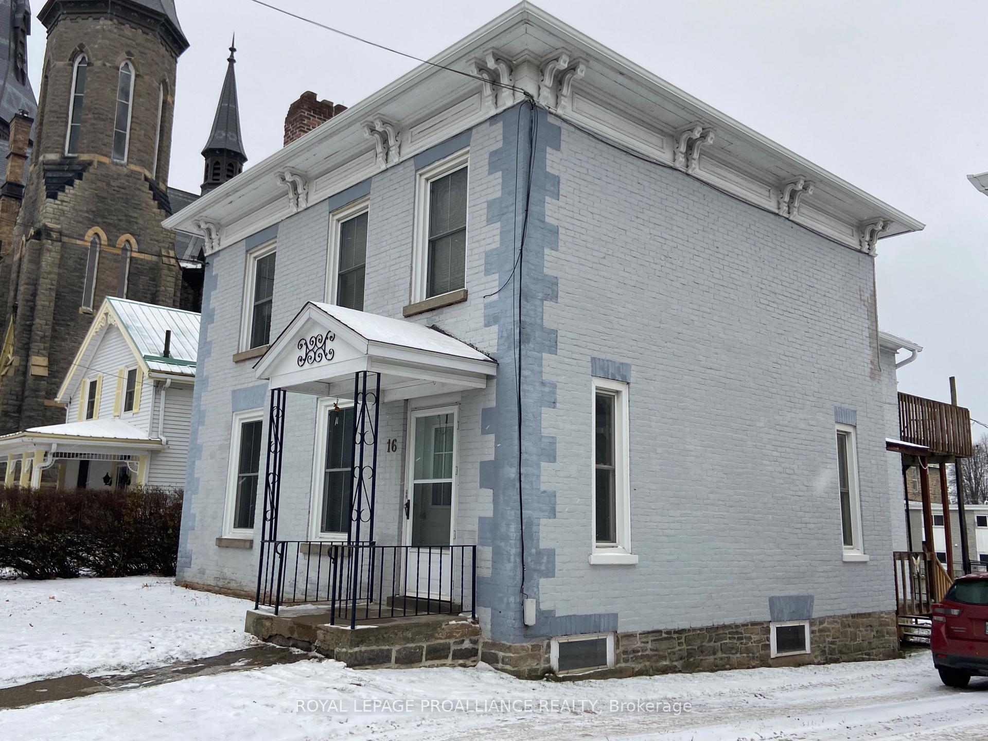 Photo 5 of 16 William Street, Brockville — HOMEH