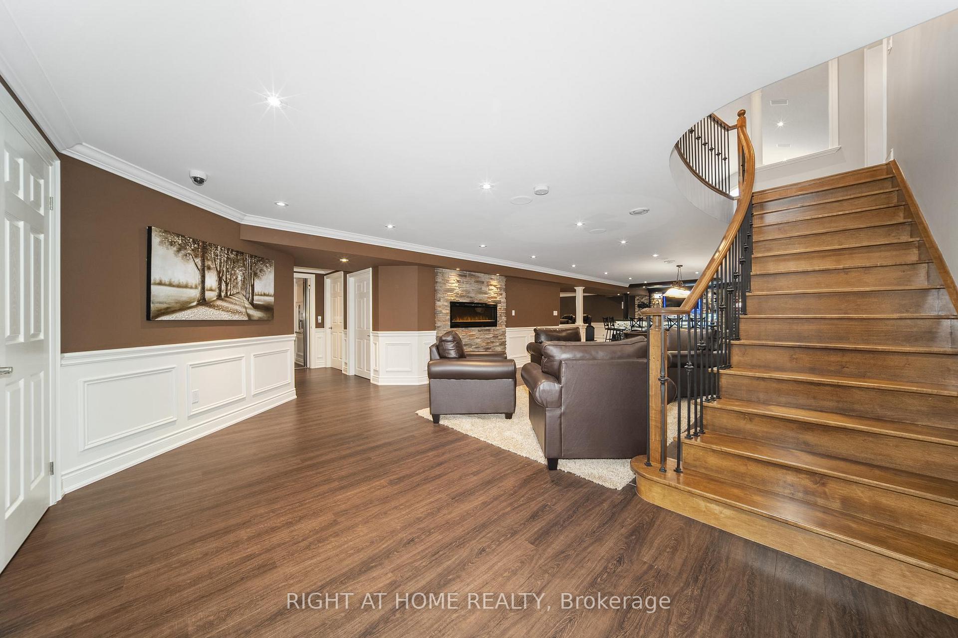 Photo 23 of 30 Preservation Place, Whitby, Williamsburg — HOMEH