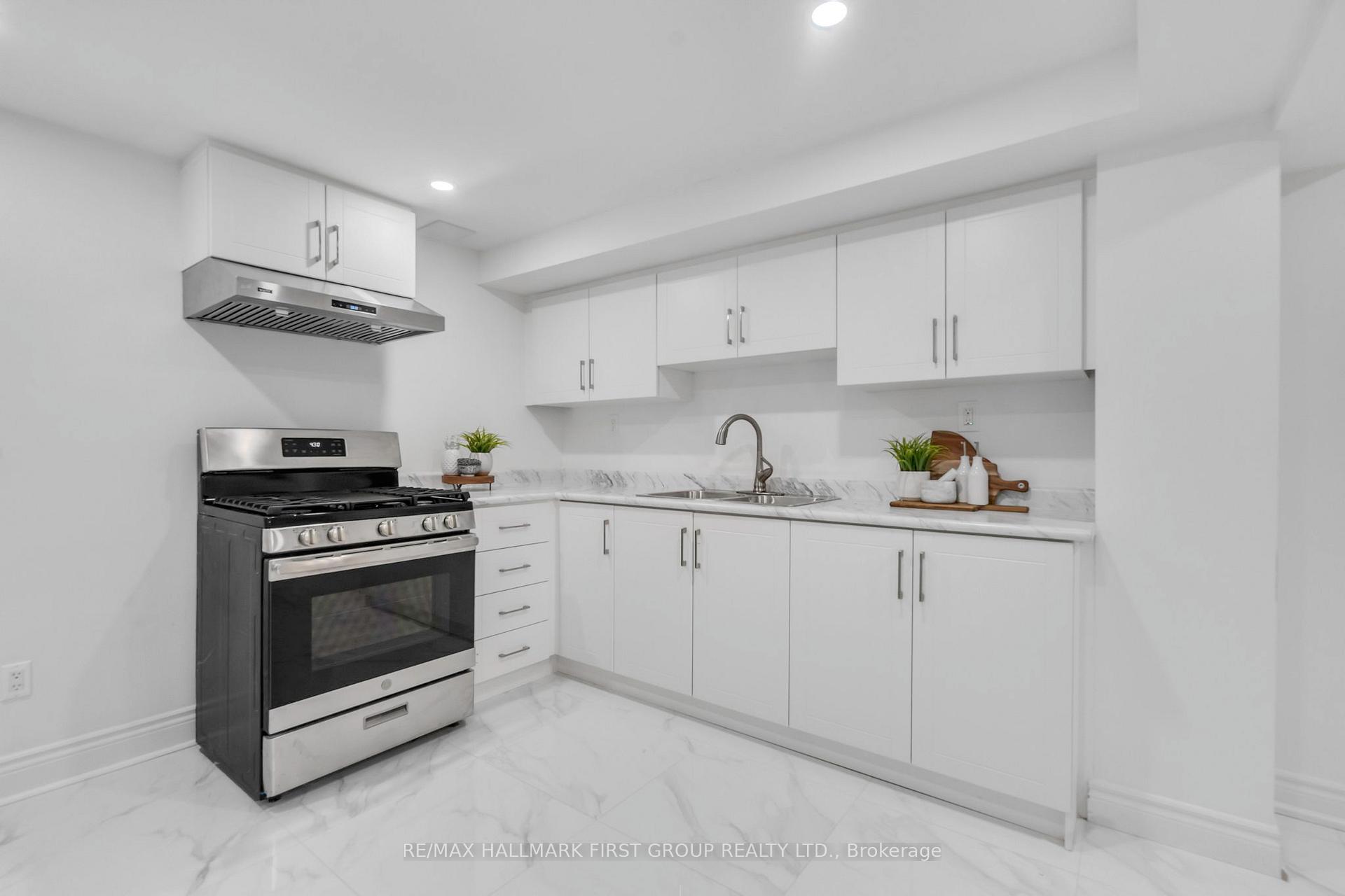 Photo 32 of 1120 Maple Gate Road, Pickering, Liverpool — HOMEH