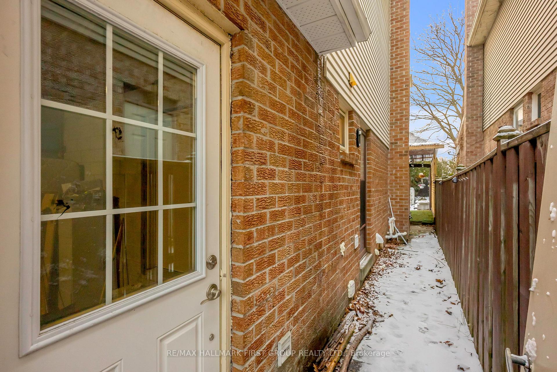 Photo 39 of 1120 Maple Gate Road, Pickering, Liverpool — HOMEH