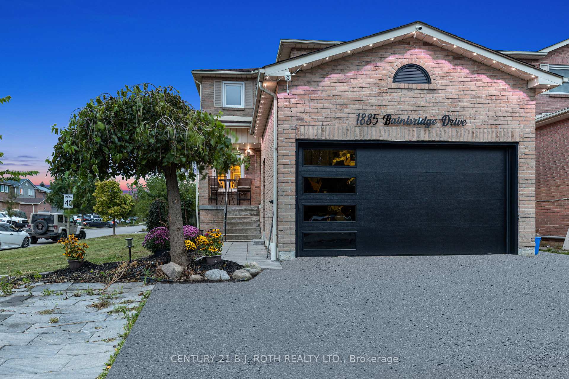 Photo 1 of 1885 Bainbridge Drive, Pickering, Village East — HOMEH