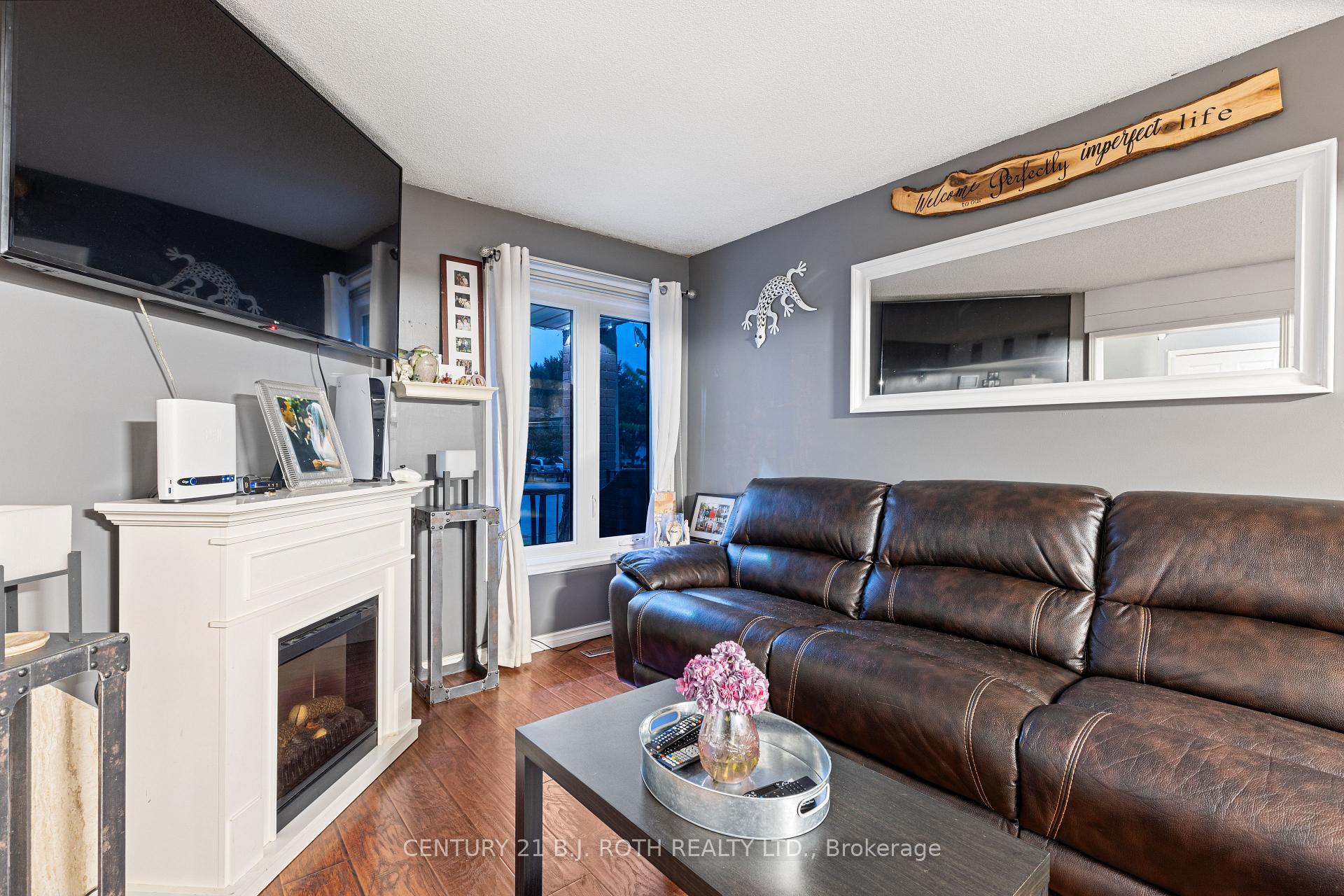 Photo 9 of 1885 Bainbridge Drive, Pickering, Village East — HOMEH